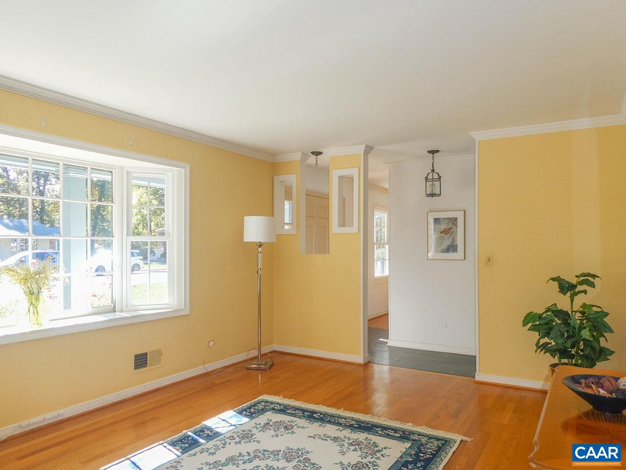 107 ELKHORN RD, CHARLOTTESVILLE, Virginia 22903, 4 Bedrooms Bedrooms, ,3 BathroomsBathrooms,Residential,For sale,107 ELKHORN RD,670497 MLS # 670497 107 ELKHORN RD, CHARLOTTESVILLE, Virginia 22903, 4 Bedrooms Bedrooms, ,3 BathroomsBathrooms,Residential,For sale,107 ELKHORN RD,670497 MLS # 670497