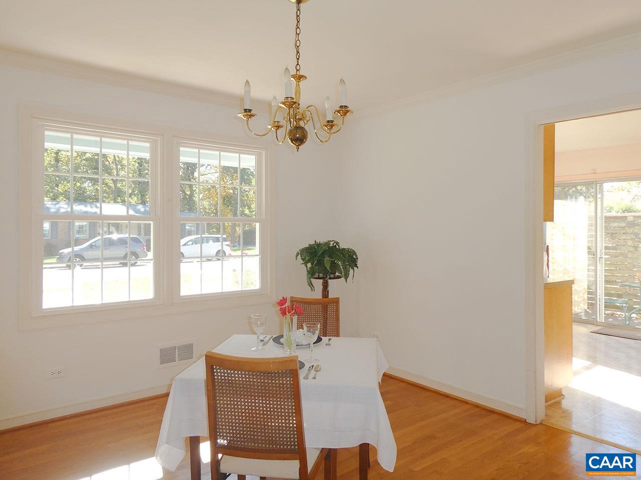 107 ELKHORN RD, CHARLOTTESVILLE, Virginia 22903, 4 Bedrooms Bedrooms, ,3 BathroomsBathrooms,Residential,For sale,107 ELKHORN RD,670497 MLS # 670497 107 ELKHORN RD, CHARLOTTESVILLE, Virginia 22903, 4 Bedrooms Bedrooms, ,3 BathroomsBathrooms,Residential,For sale,107 ELKHORN RD,670497 MLS # 670497