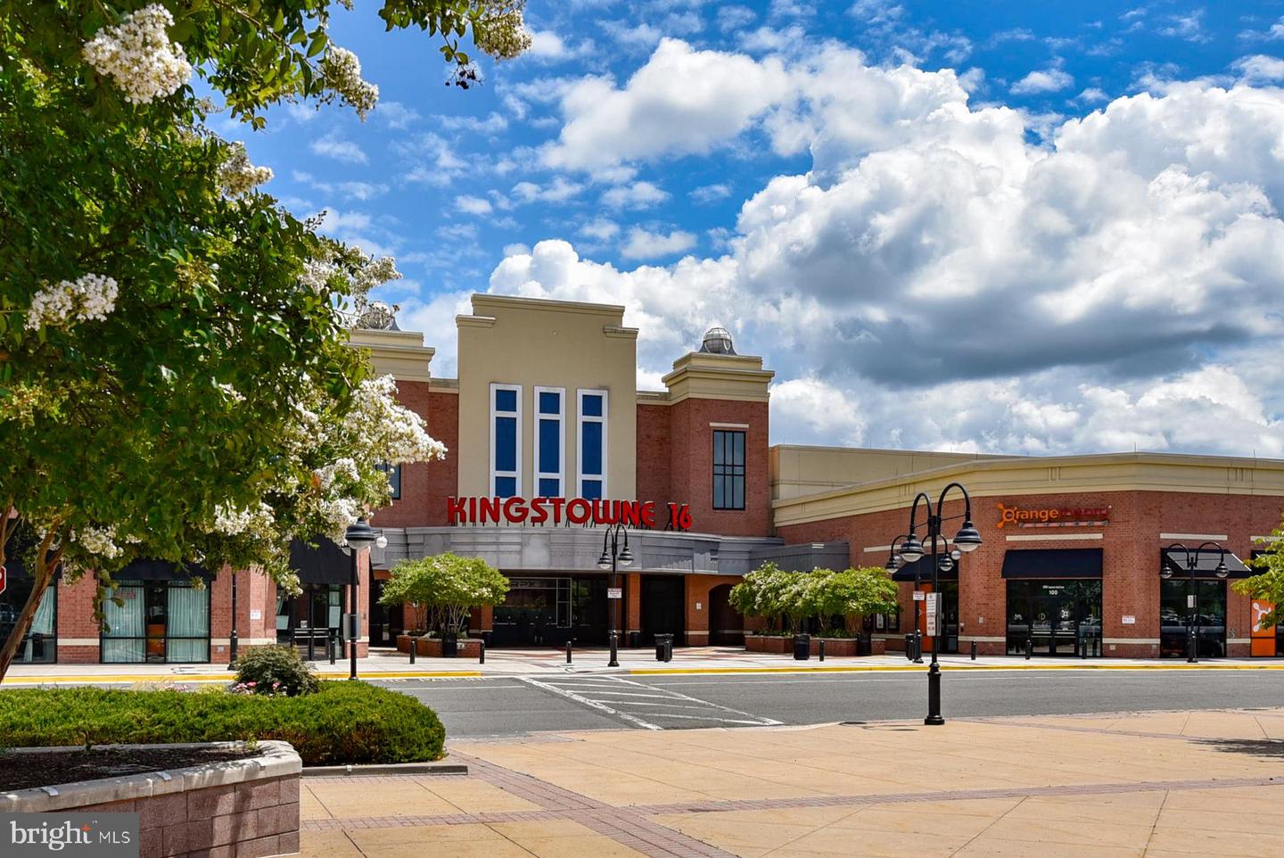 7212 LENSFIELD CT, ALEXANDRIA, Virginia 22315, 3 Bedrooms Bedrooms, ,2 BathroomsBathrooms,Residential,For sale,7212 LENSFIELD CT,VAFX2276648 MLS # VAFX2276648 7212 LENSFIELD CT, ALEXANDRIA, Virginia 22315, 3 Bedrooms Bedrooms, ,2 BathroomsBathrooms,Residential,For sale,7212 LENSFIELD CT,VAFX2276648 MLS # VAFX2276648