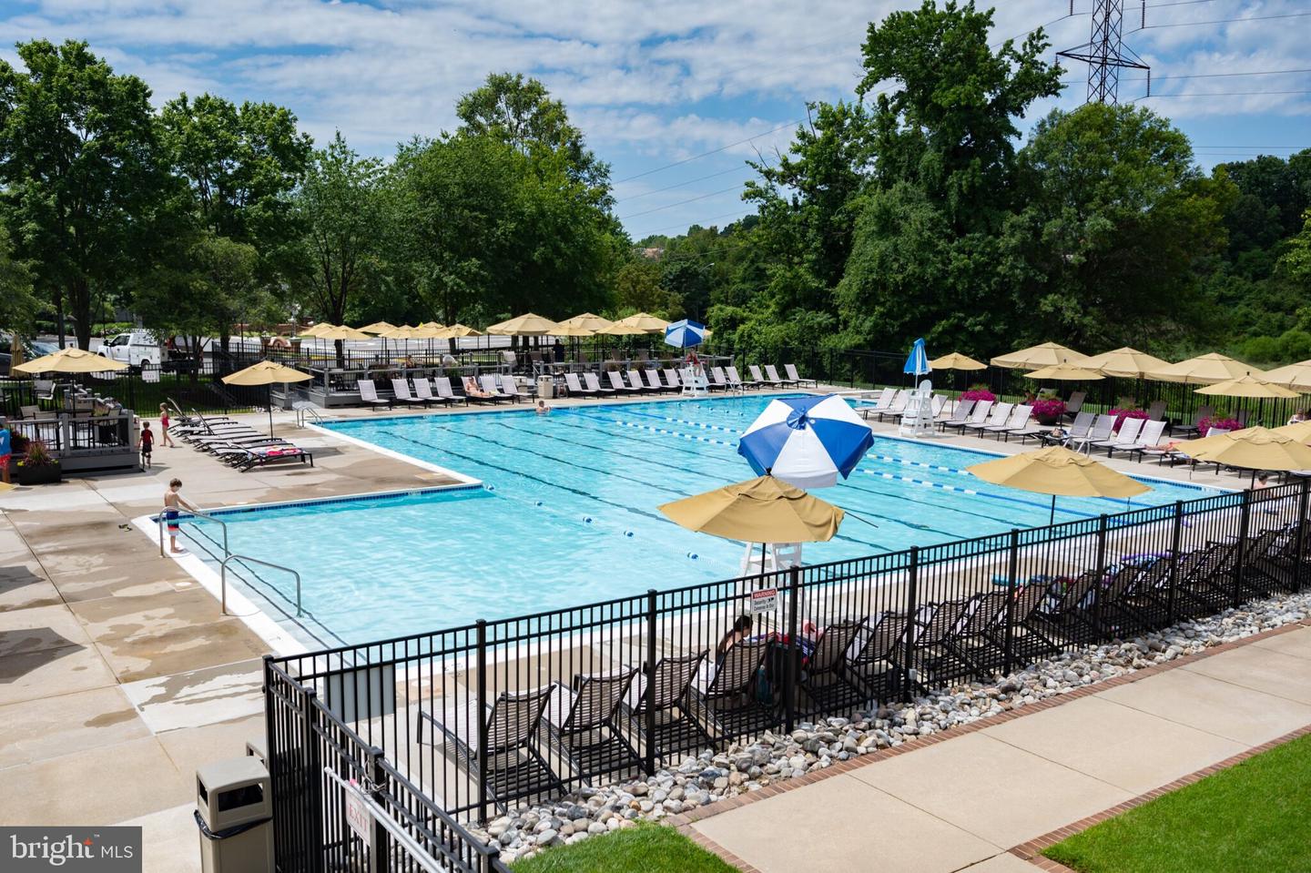 7212 LENSFIELD CT, ALEXANDRIA, Virginia 22315, 3 Bedrooms Bedrooms, ,2 BathroomsBathrooms,Residential,For sale,7212 LENSFIELD CT,VAFX2276648 MLS # VAFX2276648 7212 LENSFIELD CT, ALEXANDRIA, Virginia 22315, 3 Bedrooms Bedrooms, ,2 BathroomsBathrooms,Residential,For sale,7212 LENSFIELD CT,VAFX2276648 MLS # VAFX2276648