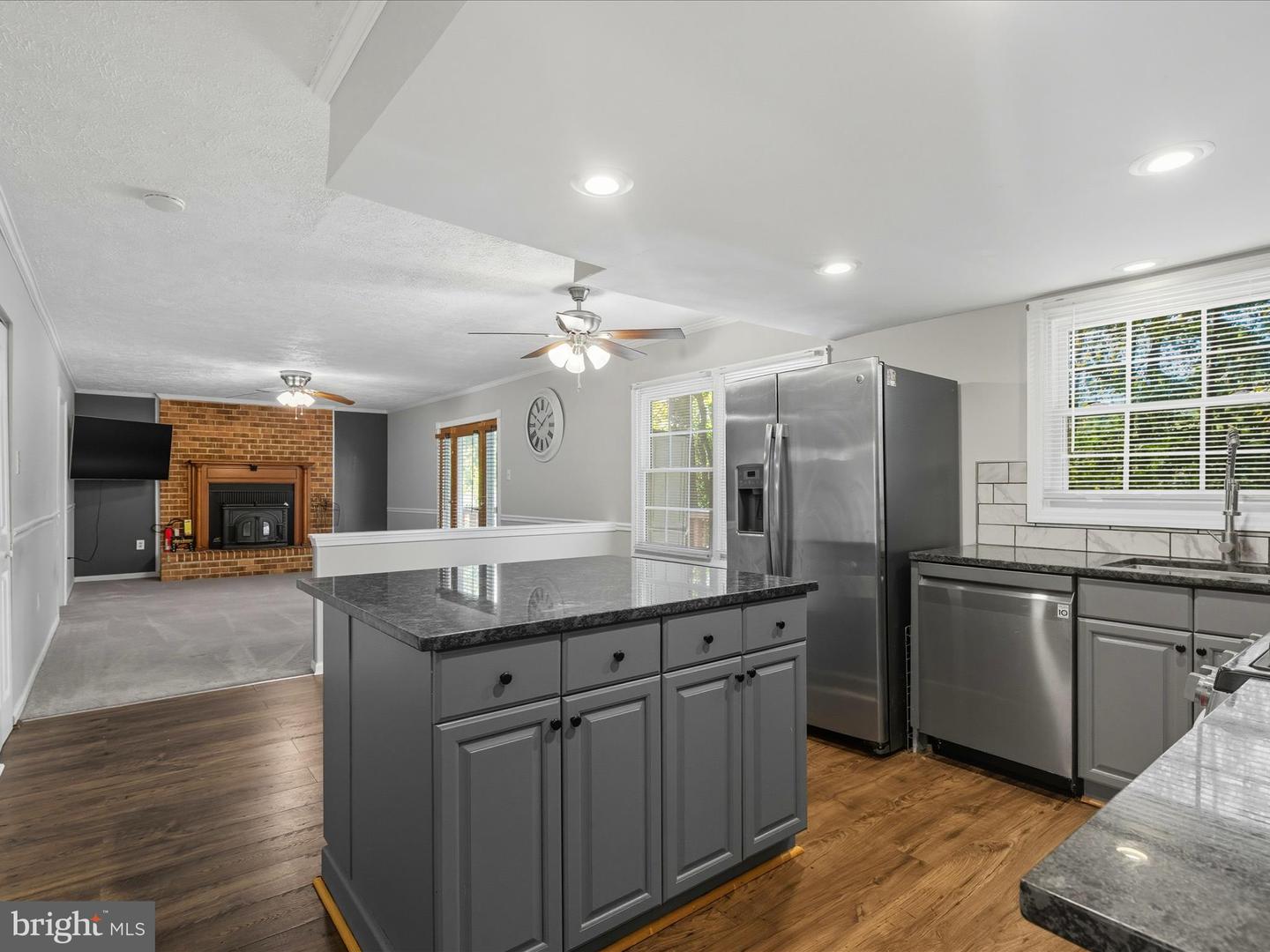 15084 GREENMOUNT DR, WOODBRIDGE, Virginia 22193, 5 Bedrooms Bedrooms, ,3 BathroomsBathrooms,Residential,For sale,15084 GREENMOUNT DR,VAPW2106848 MLS # VAPW2106848 15084 GREENMOUNT DR, WOODBRIDGE, Virginia 22193, 5 Bedrooms Bedrooms, ,3 BathroomsBathrooms,Residential,For sale,15084 GREENMOUNT DR,VAPW2106848 MLS # VAPW2106848