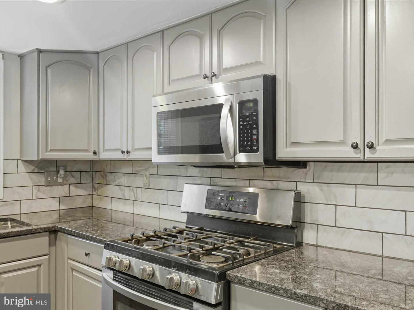 15084 GREENMOUNT DR, WOODBRIDGE, Virginia 22193, 5 Bedrooms Bedrooms, ,3 BathroomsBathrooms,Residential,For sale,15084 GREENMOUNT DR,VAPW2106848 MLS # VAPW2106848 15084 GREENMOUNT DR, WOODBRIDGE, Virginia 22193, 5 Bedrooms Bedrooms, ,3 BathroomsBathrooms,Residential,For sale,15084 GREENMOUNT DR,VAPW2106848 MLS # VAPW2106848