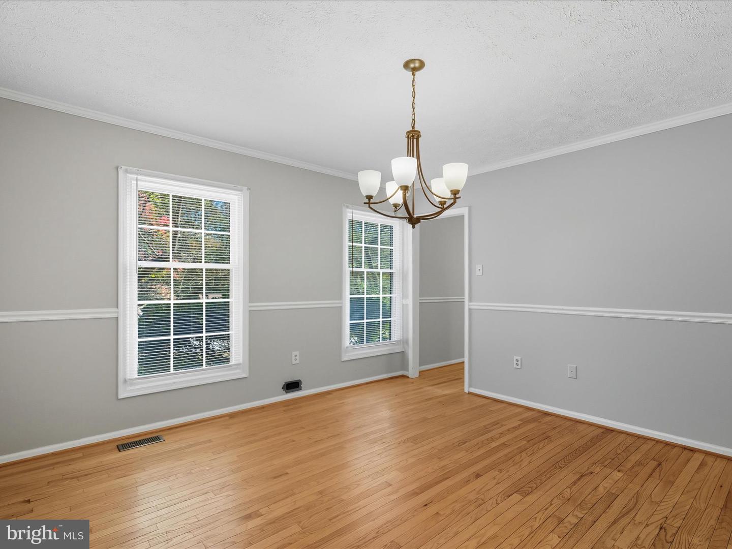 15084 GREENMOUNT DR, WOODBRIDGE, Virginia 22193, 5 Bedrooms Bedrooms, ,3 BathroomsBathrooms,Residential,For sale,15084 GREENMOUNT DR,VAPW2106848 MLS # VAPW2106848 15084 GREENMOUNT DR, WOODBRIDGE, Virginia 22193, 5 Bedrooms Bedrooms, ,3 BathroomsBathrooms,Residential,For sale,15084 GREENMOUNT DR,VAPW2106848 MLS # VAPW2106848