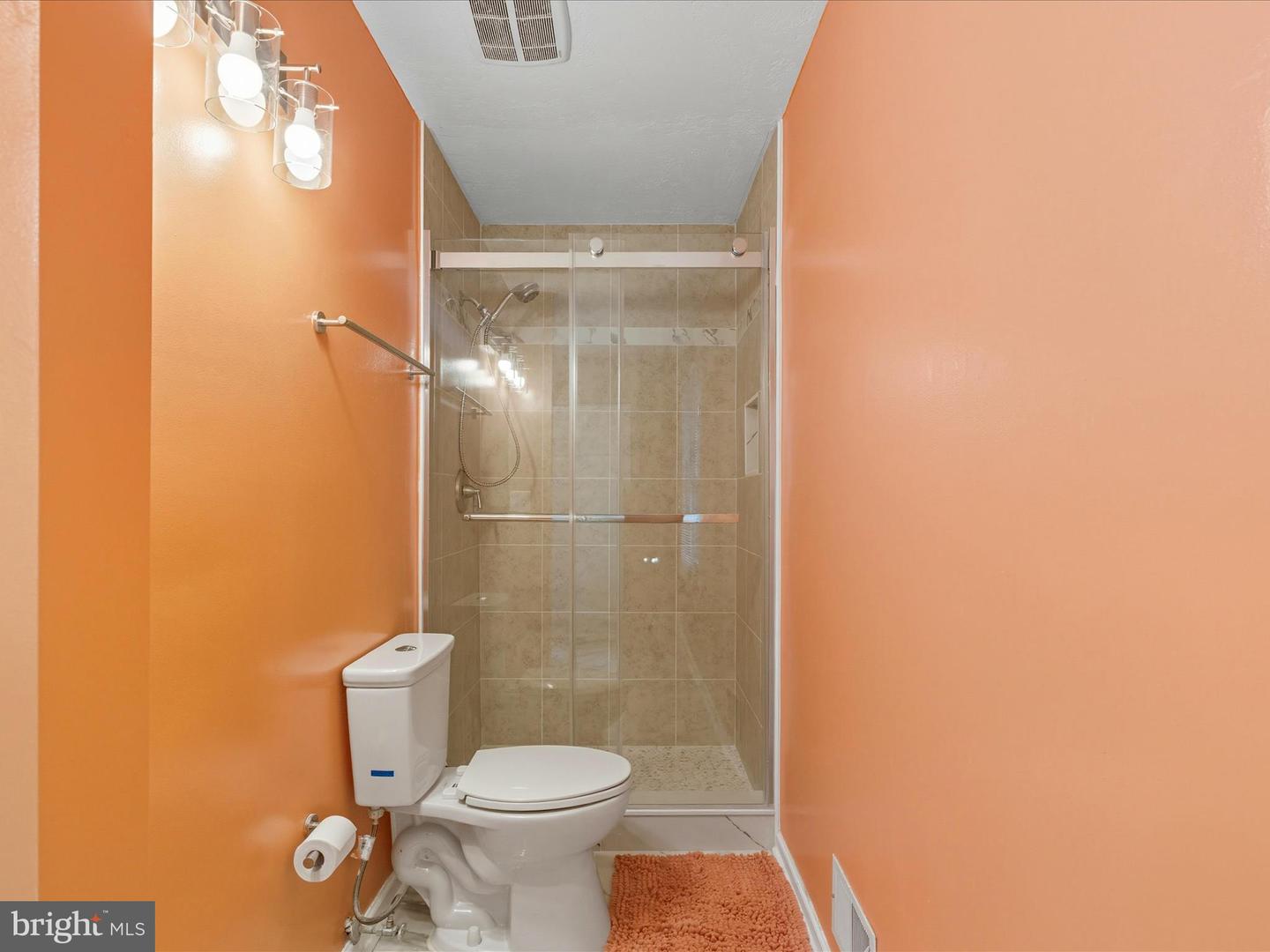 15084 GREENMOUNT DR, WOODBRIDGE, Virginia 22193, 5 Bedrooms Bedrooms, ,3 BathroomsBathrooms,Residential,For sale,15084 GREENMOUNT DR,VAPW2106848 MLS # VAPW2106848 15084 GREENMOUNT DR, WOODBRIDGE, Virginia 22193, 5 Bedrooms Bedrooms, ,3 BathroomsBathrooms,Residential,For sale,15084 GREENMOUNT DR,VAPW2106848 MLS # VAPW2106848