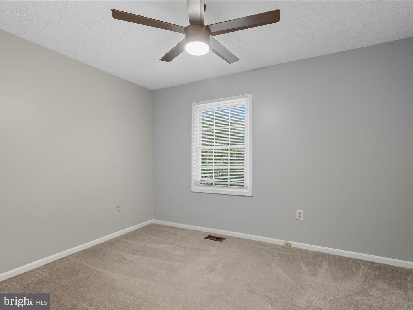 15084 GREENMOUNT DR, WOODBRIDGE, Virginia 22193, 5 Bedrooms Bedrooms, ,3 BathroomsBathrooms,Residential,For sale,15084 GREENMOUNT DR,VAPW2106848 MLS # VAPW2106848 15084 GREENMOUNT DR, WOODBRIDGE, Virginia 22193, 5 Bedrooms Bedrooms, ,3 BathroomsBathrooms,Residential,For sale,15084 GREENMOUNT DR,VAPW2106848 MLS # VAPW2106848