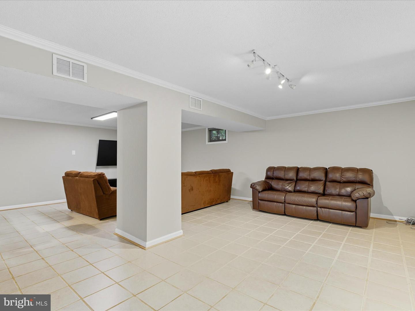 15084 GREENMOUNT DR, WOODBRIDGE, Virginia 22193, 5 Bedrooms Bedrooms, ,3 BathroomsBathrooms,Residential,For sale,15084 GREENMOUNT DR,VAPW2106848 MLS # VAPW2106848 15084 GREENMOUNT DR, WOODBRIDGE, Virginia 22193, 5 Bedrooms Bedrooms, ,3 BathroomsBathrooms,Residential,For sale,15084 GREENMOUNT DR,VAPW2106848 MLS # VAPW2106848