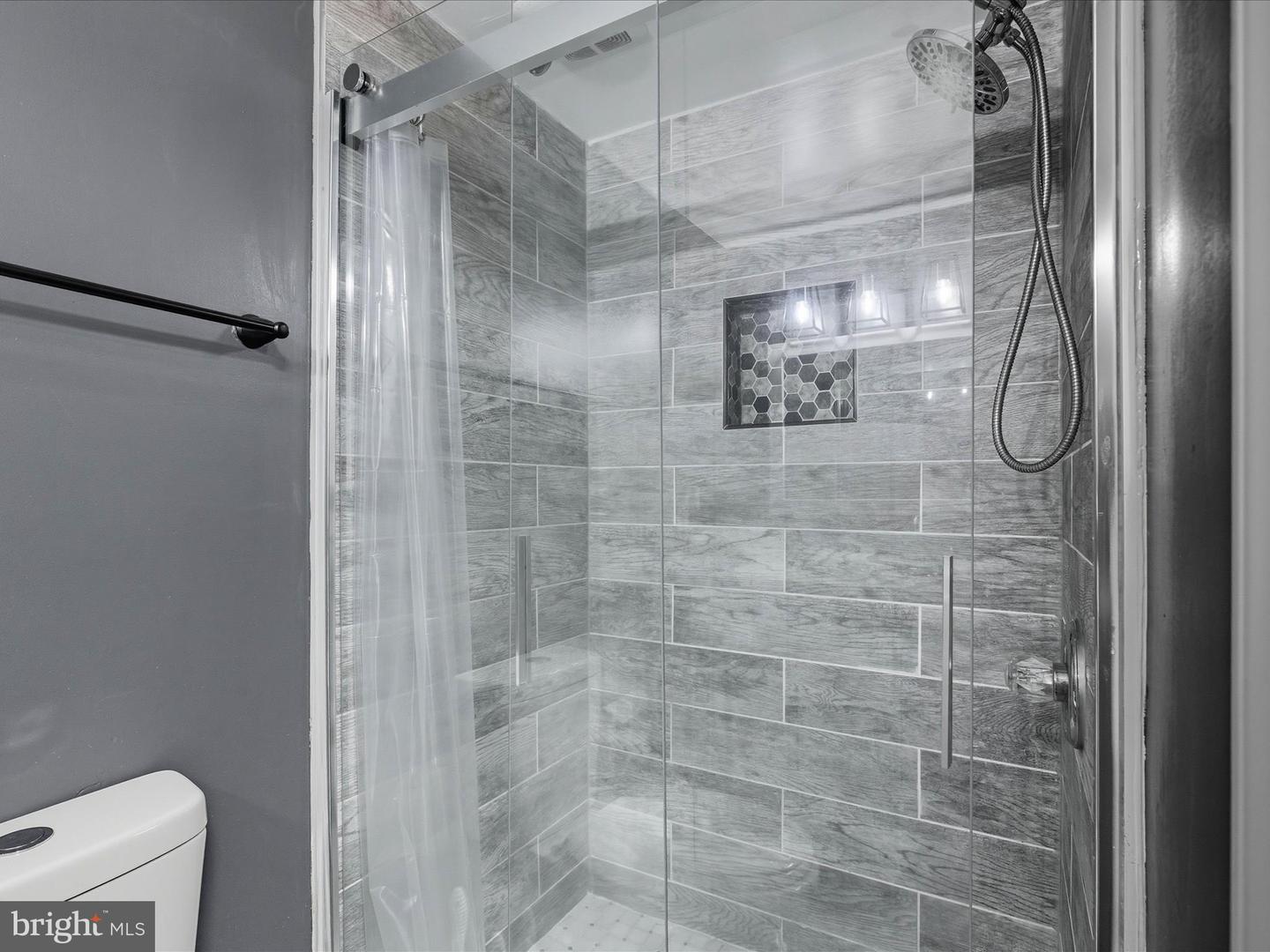 15084 GREENMOUNT DR, WOODBRIDGE, Virginia 22193, 5 Bedrooms Bedrooms, ,3 BathroomsBathrooms,Residential,For sale,15084 GREENMOUNT DR,VAPW2106848 MLS # VAPW2106848 15084 GREENMOUNT DR, WOODBRIDGE, Virginia 22193, 5 Bedrooms Bedrooms, ,3 BathroomsBathrooms,Residential,For sale,15084 GREENMOUNT DR,VAPW2106848 MLS # VAPW2106848