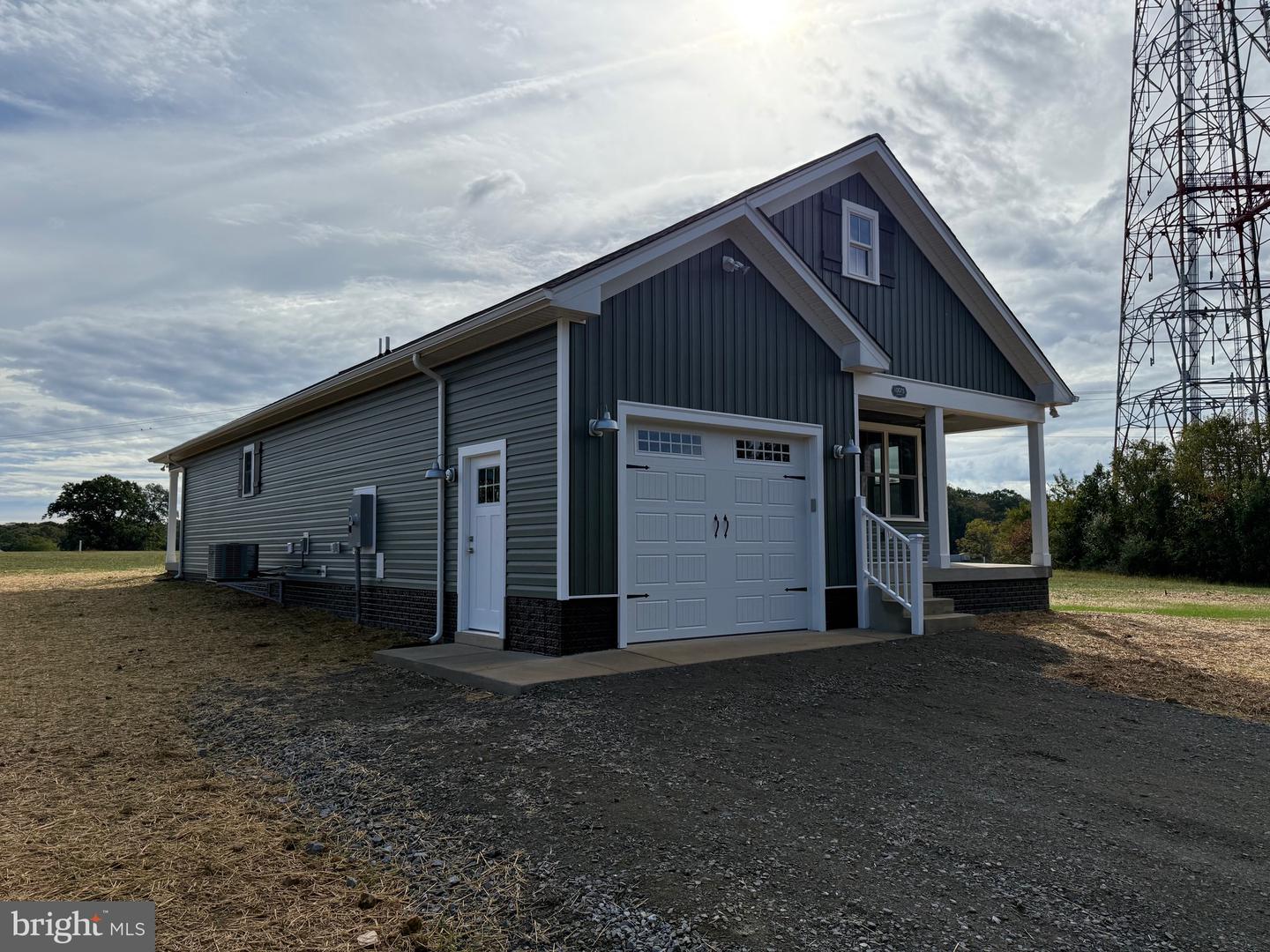 10075 TOWER ROAD, UNIONVILLE, Virginia 22567, 3 Bedrooms Bedrooms, ,2 BathroomsBathrooms,Residential,For sale,10075 TOWER ROAD,VAOR2012682 MLS # VAOR2012682 10075 TOWER ROAD, UNIONVILLE, Virginia 22567, 3 Bedrooms Bedrooms, ,2 BathroomsBathrooms,Residential,For sale,10075 TOWER ROAD,VAOR2012682 MLS # VAOR2012682