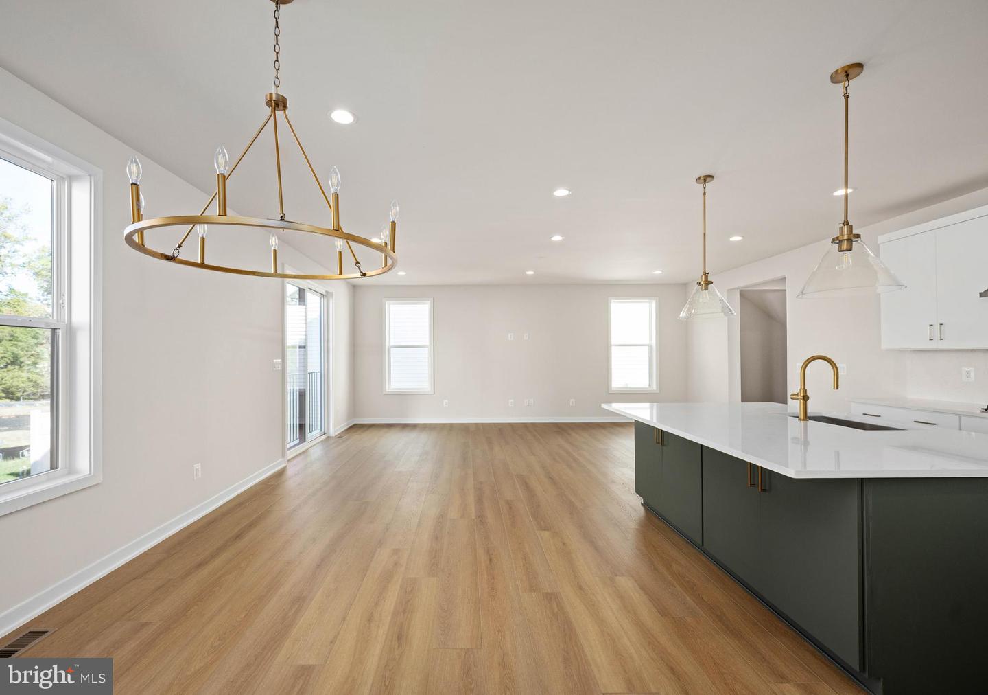 41672 OAK BEND CT, ALDIE, Virginia 20105, 5 Bedrooms Bedrooms, ,4 BathroomsBathrooms,Residential,For sale,41672 OAK BEND CT,VALO2109812 MLS # VALO2109812