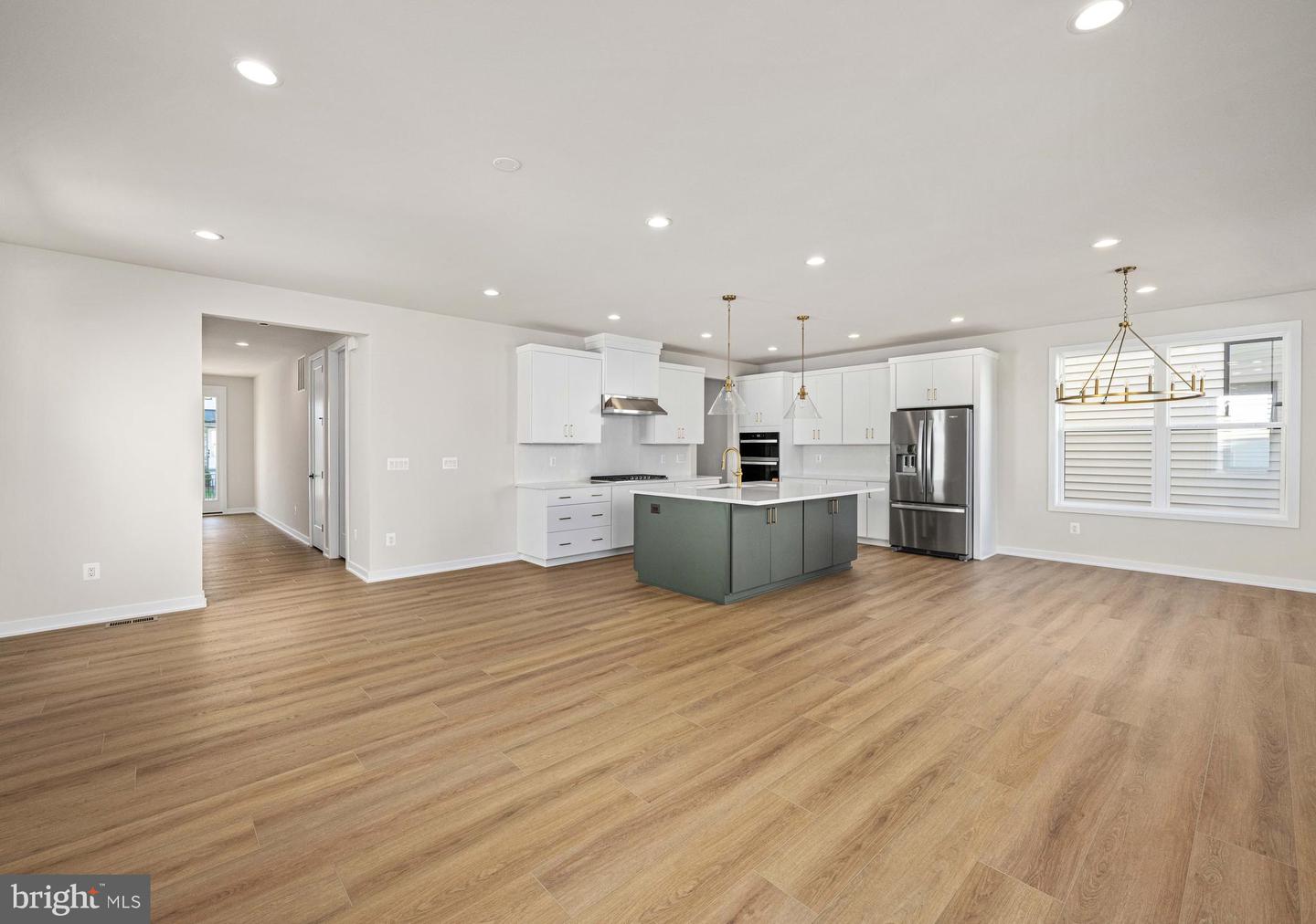 41672 OAK BEND CT, ALDIE, Virginia 20105, 5 Bedrooms Bedrooms, ,4 BathroomsBathrooms,Residential,For sale,41672 OAK BEND CT,VALO2109812 MLS # VALO2109812