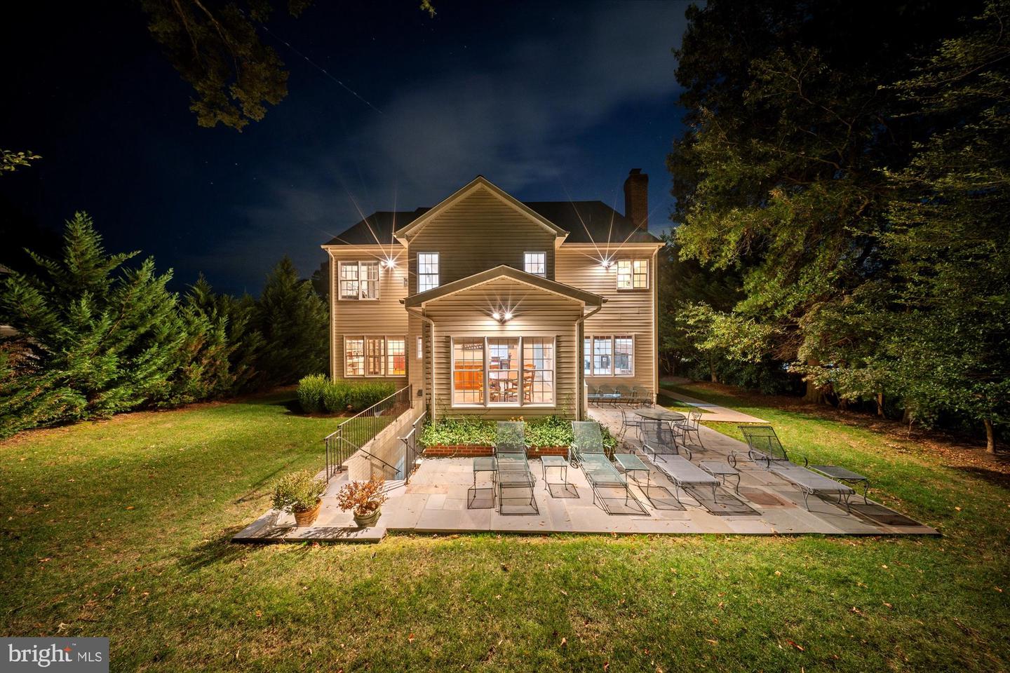 8413 W BOULEVARD DR, ALEXANDRIA, Virginia 22308, 4 Bedrooms Bedrooms, ,4 BathroomsBathrooms,Residential,For sale,8413 W BOULEVARD DR,VAFX2276716 MLS # VAFX2276716 8413 W BOULEVARD DR, ALEXANDRIA, Virginia 22308, 4 Bedrooms Bedrooms, ,4 BathroomsBathrooms,Residential,For sale,8413 W BOULEVARD DR,VAFX2276716 MLS # VAFX2276716