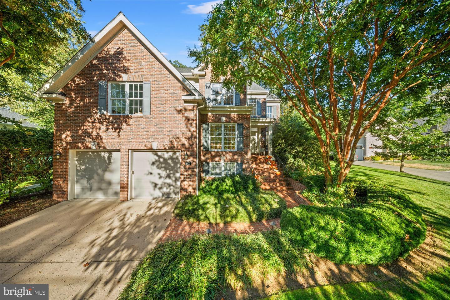 8413 W BOULEVARD DR, ALEXANDRIA, Virginia 22308, 4 Bedrooms Bedrooms, ,4 BathroomsBathrooms,Residential,For sale,8413 W BOULEVARD DR,VAFX2276716 MLS # VAFX2276716 8413 W BOULEVARD DR, ALEXANDRIA, Virginia 22308, 4 Bedrooms Bedrooms, ,4 BathroomsBathrooms,Residential,For sale,8413 W BOULEVARD DR,VAFX2276716 MLS # VAFX2276716