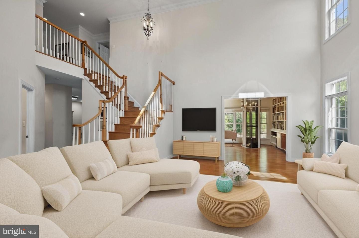 8413 W BOULEVARD DR, ALEXANDRIA, Virginia 22308, 4 Bedrooms Bedrooms, ,4 BathroomsBathrooms,Residential,For sale,8413 W BOULEVARD DR,VAFX2276716 MLS # VAFX2276716 8413 W BOULEVARD DR, ALEXANDRIA, Virginia 22308, 4 Bedrooms Bedrooms, ,4 BathroomsBathrooms,Residential,For sale,8413 W BOULEVARD DR,VAFX2276716 MLS # VAFX2276716