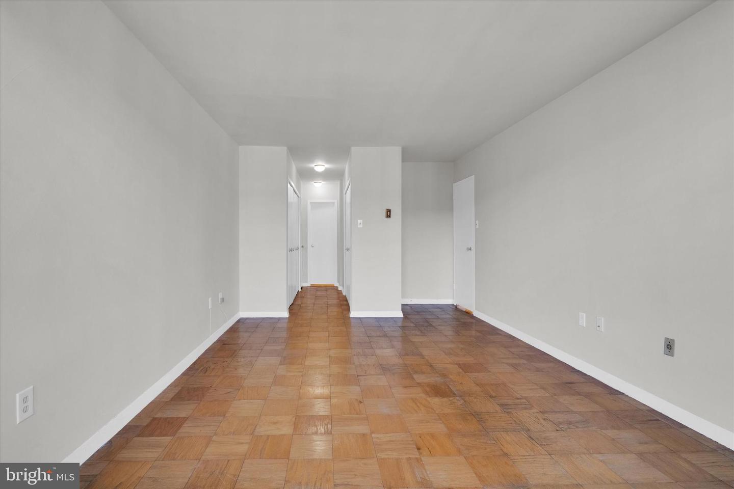 3001 VEAZEY TERR NW #1008, WASHINGTON, District Of Columbia 20008, 2 Bedrooms Bedrooms, ,2 BathroomsBathrooms,Residential,For sale,3001 VEAZEY TERR NW #1008,DCDC2229336 MLS # DCDC2229336 3001 VEAZEY TERR NW #1008, WASHINGTON, District Of Columbia 20008, 2 Bedrooms Bedrooms, ,2 BathroomsBathrooms,Residential,For sale,3001 VEAZEY TERR NW #1008,DCDC2229336 MLS # DCDC2229336