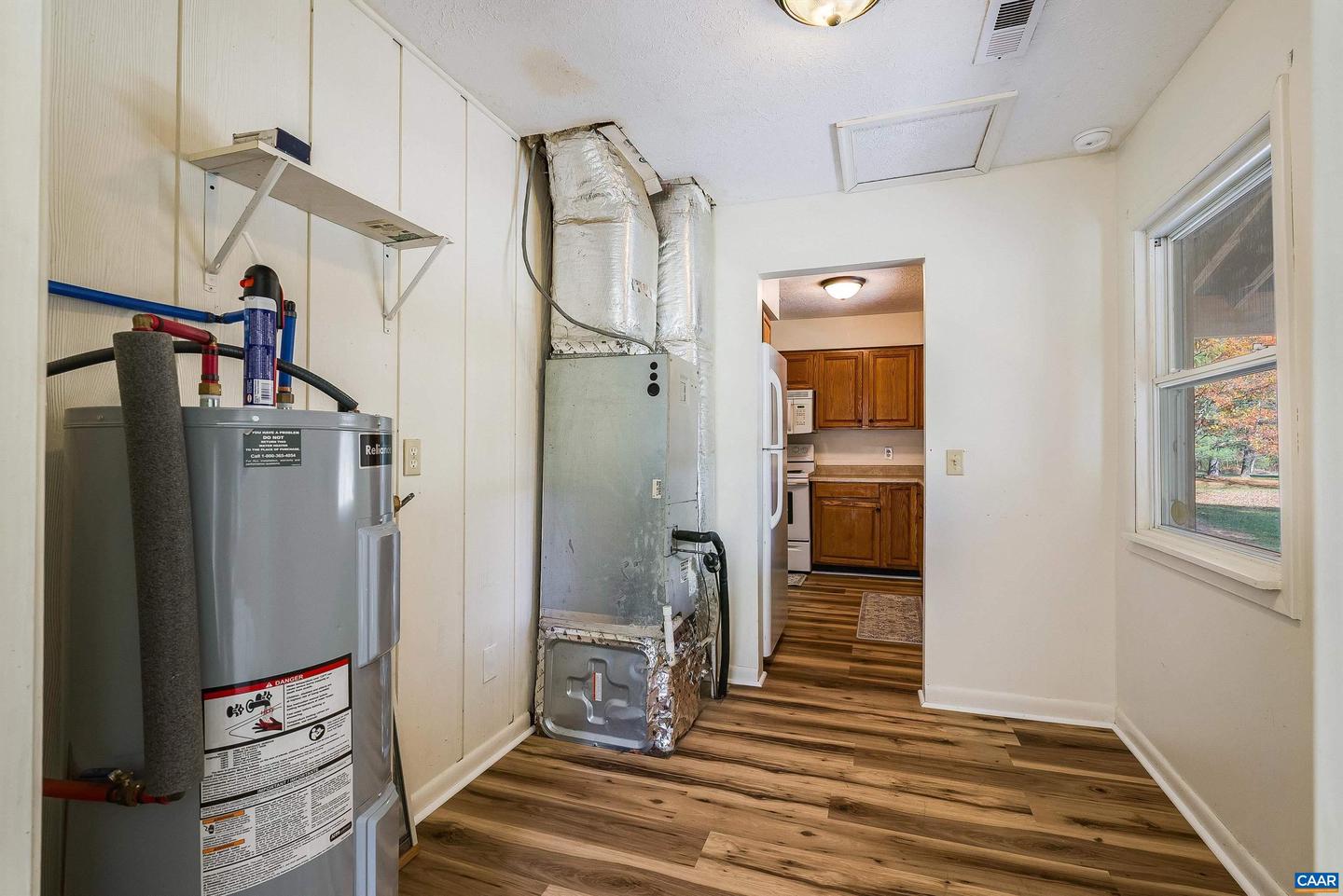 16831 RUNIONS CREEK RD, BROADWAY, Virginia 22815, 2 Bedrooms Bedrooms, ,1 BathroomBathrooms,Residential,For sale,16831 RUNIONS CREEK RD,670509 MLS # 670509 16831 RUNIONS CREEK RD, BROADWAY, Virginia 22815, 2 Bedrooms Bedrooms, ,1 BathroomBathrooms,Residential,For sale,16831 RUNIONS CREEK RD,670509 MLS # 670509