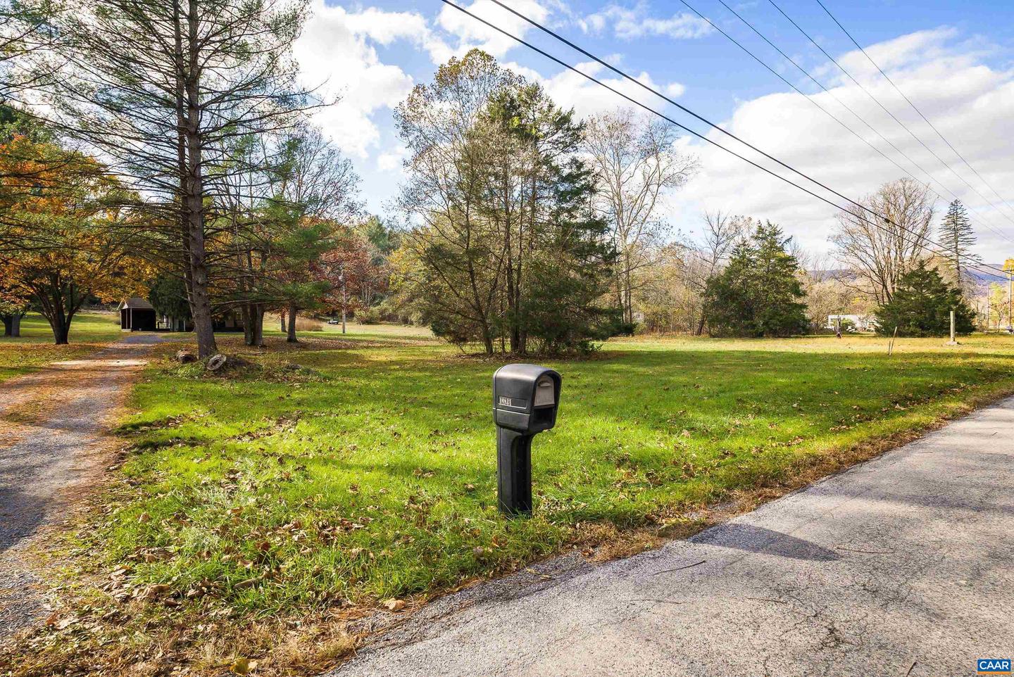 16831 RUNIONS CREEK RD, BROADWAY, Virginia 22815, 2 Bedrooms Bedrooms, ,1 BathroomBathrooms,Residential,For sale,16831 RUNIONS CREEK RD,670509 MLS # 670509 16831 RUNIONS CREEK RD, BROADWAY, Virginia 22815, 2 Bedrooms Bedrooms, ,1 BathroomBathrooms,Residential,For sale,16831 RUNIONS CREEK RD,670509 MLS # 670509