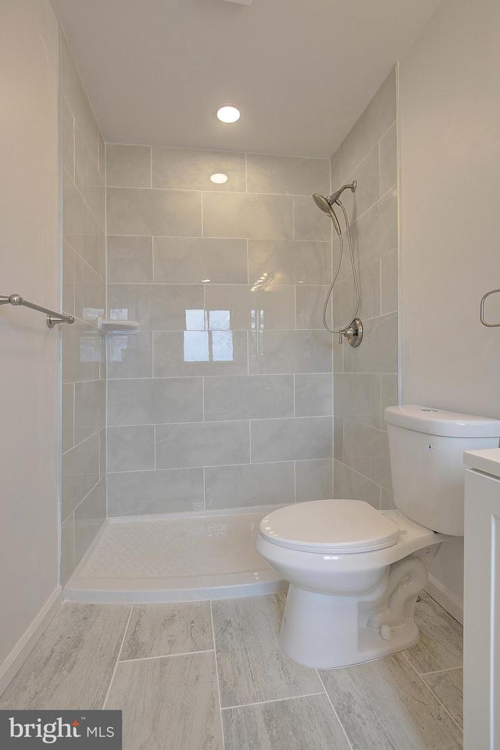 816 BARNABY STREET SE, WASHINGTON, District Of Columbia 20032, 3 Bedrooms Bedrooms, ,3 BathroomsBathrooms,Residential,For sale,816 BARNABY STREET SE,DCDC2229352 MLS # DCDC2229352 816 BARNABY STREET SE, WASHINGTON, District Of Columbia 20032, 3 Bedrooms Bedrooms, ,3 BathroomsBathrooms,Residential,For sale,816 BARNABY STREET SE,DCDC2229352 MLS # DCDC2229352