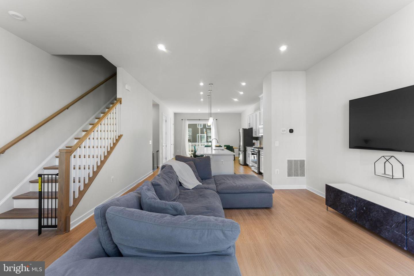 1783 HICKORY WOODS RD, DUMFRIES, Virginia 22026, 4 Bedrooms Bedrooms, 8 Rooms Rooms,3 BathroomsBathrooms,Residential,For sale,1783 HICKORY WOODS RD,VAPW2106884 MLS # VAPW2106884 1783 HICKORY WOODS RD, DUMFRIES, Virginia 22026, 4 Bedrooms Bedrooms, 8 Rooms Rooms,3 BathroomsBathrooms,Residential,For sale,1783 HICKORY WOODS RD,VAPW2106884 MLS # VAPW2106884