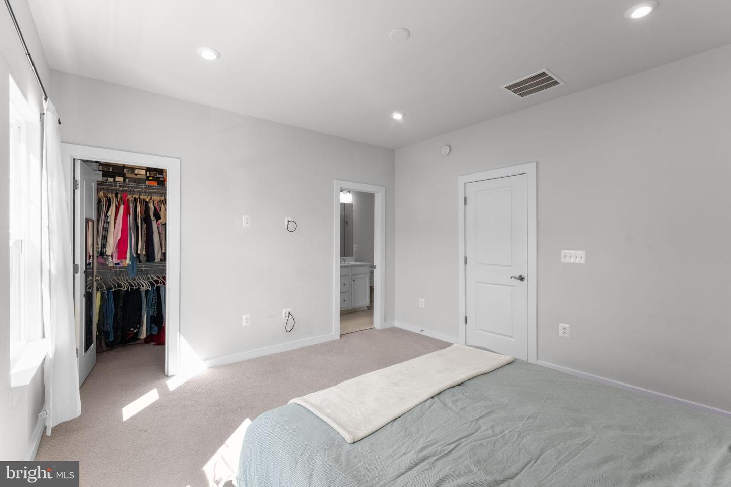 1783 HICKORY WOODS RD, DUMFRIES, Virginia 22026, 4 Bedrooms Bedrooms, 8 Rooms Rooms,3 BathroomsBathrooms,Residential,For sale,1783 HICKORY WOODS RD,VAPW2106884 MLS # VAPW2106884 1783 HICKORY WOODS RD, DUMFRIES, Virginia 22026, 4 Bedrooms Bedrooms, 8 Rooms Rooms,3 BathroomsBathrooms,Residential,For sale,1783 HICKORY WOODS RD,VAPW2106884 MLS # VAPW2106884