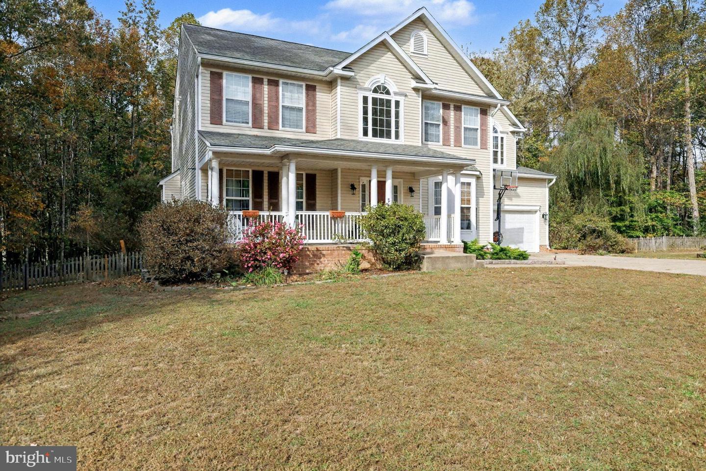 8261 CHASE LN, KING GEORGE, Virginia 22485, 5 Bedrooms Bedrooms, ,3 BathroomsBathrooms,Residential,For sale,8261 CHASE LN,VAKG2007212 MLS # VAKG2007212 8261 CHASE LN, KING GEORGE, Virginia 22485, 5 Bedrooms Bedrooms, ,3 BathroomsBathrooms,Residential,For sale,8261 CHASE LN,VAKG2007212 MLS # VAKG2007212