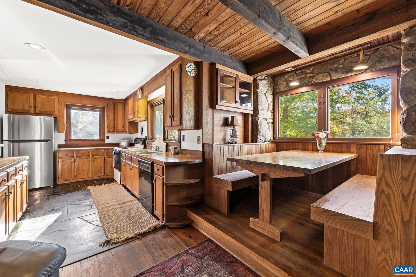 9712 OLD GREEN MOUNTAIN RD, ESMONT, Virginia 22937, 3 Bedrooms Bedrooms, ,2 BathroomsBathrooms,Residential,For sale,9712 OLD GREEN MOUNTAIN RD,670517 MLS # 670517 9712 OLD GREEN MOUNTAIN RD, ESMONT, Virginia 22937, 3 Bedrooms Bedrooms, ,2 BathroomsBathrooms,Residential,For sale,9712 OLD GREEN MOUNTAIN RD,670517 MLS # 670517