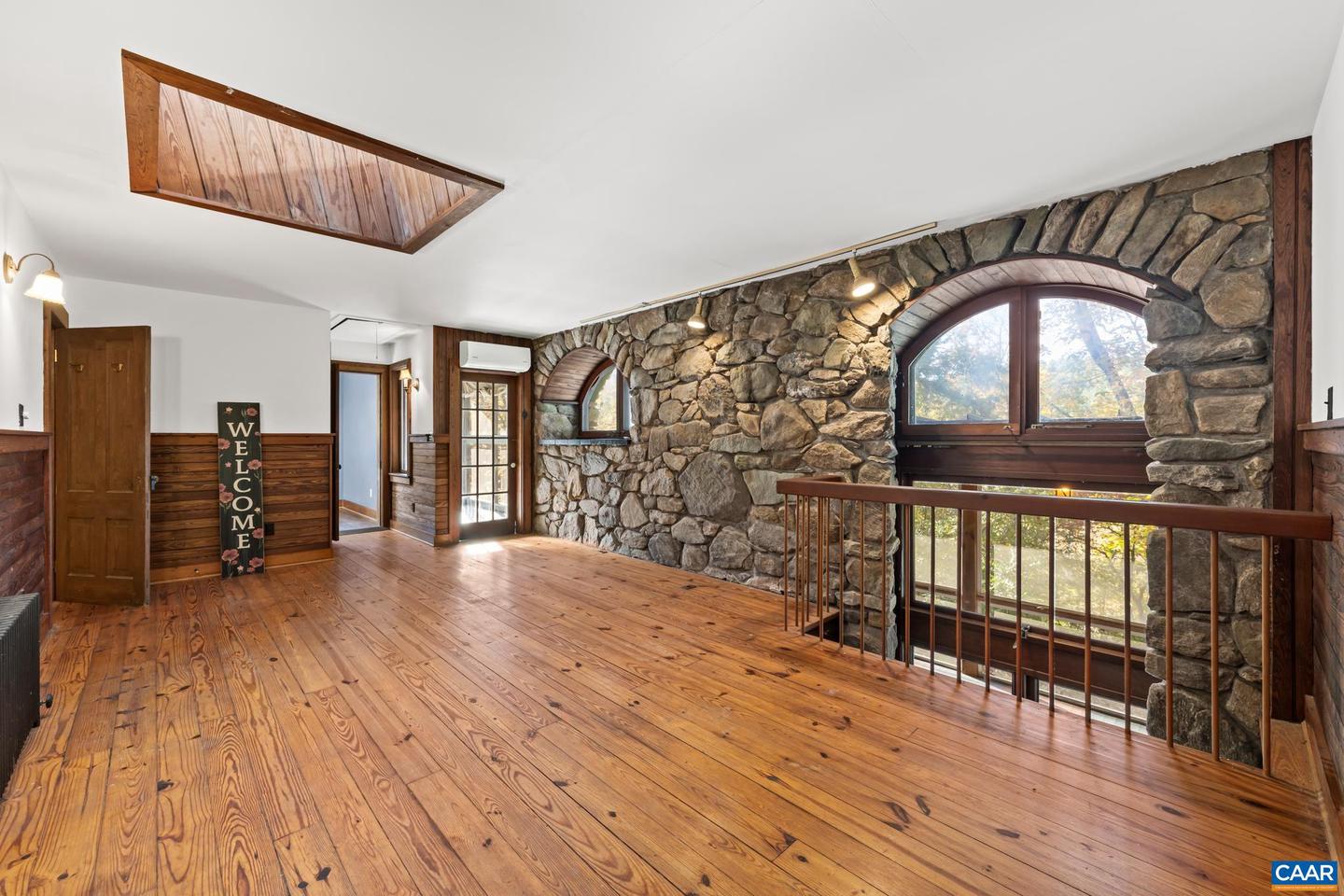 9712 OLD GREEN MOUNTAIN RD, ESMONT, Virginia 22937, 3 Bedrooms Bedrooms, ,2 BathroomsBathrooms,Residential,For sale,9712 OLD GREEN MOUNTAIN RD,670517 MLS # 670517 9712 OLD GREEN MOUNTAIN RD, ESMONT, Virginia 22937, 3 Bedrooms Bedrooms, ,2 BathroomsBathrooms,Residential,For sale,9712 OLD GREEN MOUNTAIN RD,670517 MLS # 670517