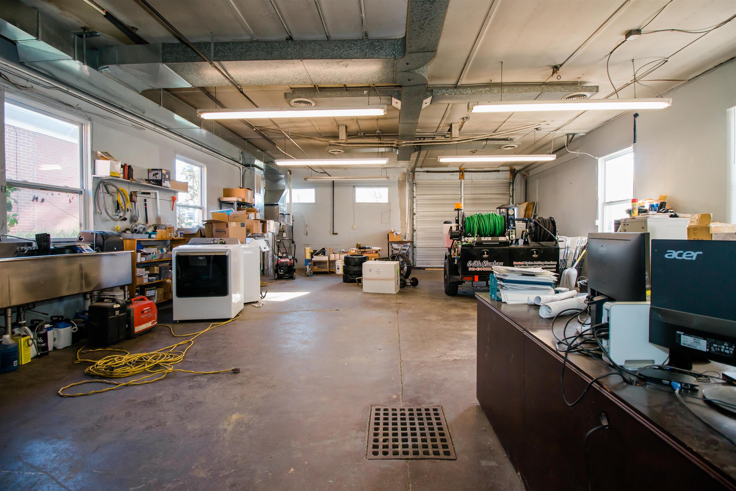 137 N MAIN ST, BROADWAY, Virginia 22815, ,Commercial,137 N MAIN ST,670537 MLS # 670537