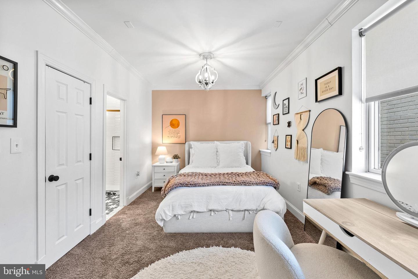 1417 CHAPIN ST NW #404, WASHINGTON, District Of Columbia 20009, 1 Bedroom Bedrooms, ,1 BathroomBathrooms,Residential,For sale,1417 CHAPIN ST NW #404,DCDC2198904 MLS # DCDC2198904