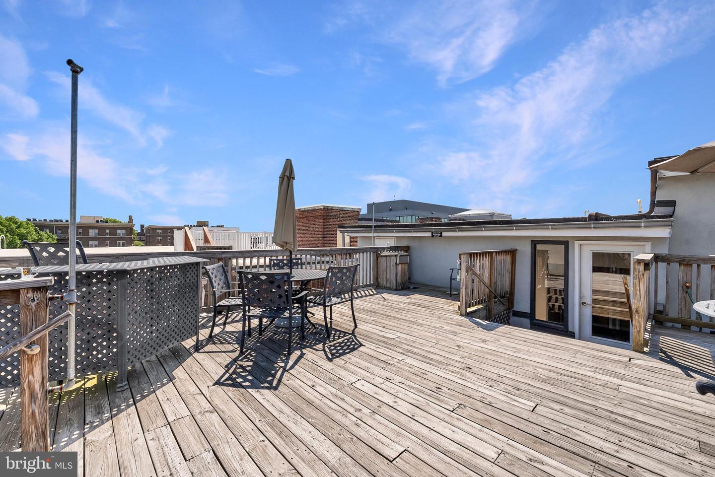 1417 CHAPIN ST NW #404, WASHINGTON, District Of Columbia 20009, 1 Bedroom Bedrooms, ,1 BathroomBathrooms,Residential,For sale,1417 CHAPIN ST NW #404,DCDC2198904 MLS # DCDC2198904