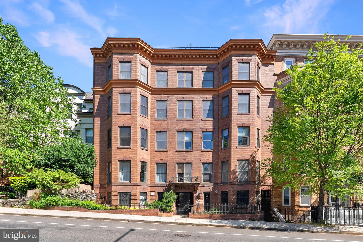 1417 CHAPIN ST NW #404, WASHINGTON, District Of Columbia 20009, 1 Bedroom Bedrooms, ,1 BathroomBathrooms,Residential,For sale,1417 CHAPIN ST NW #404,DCDC2198904 MLS # DCDC2198904