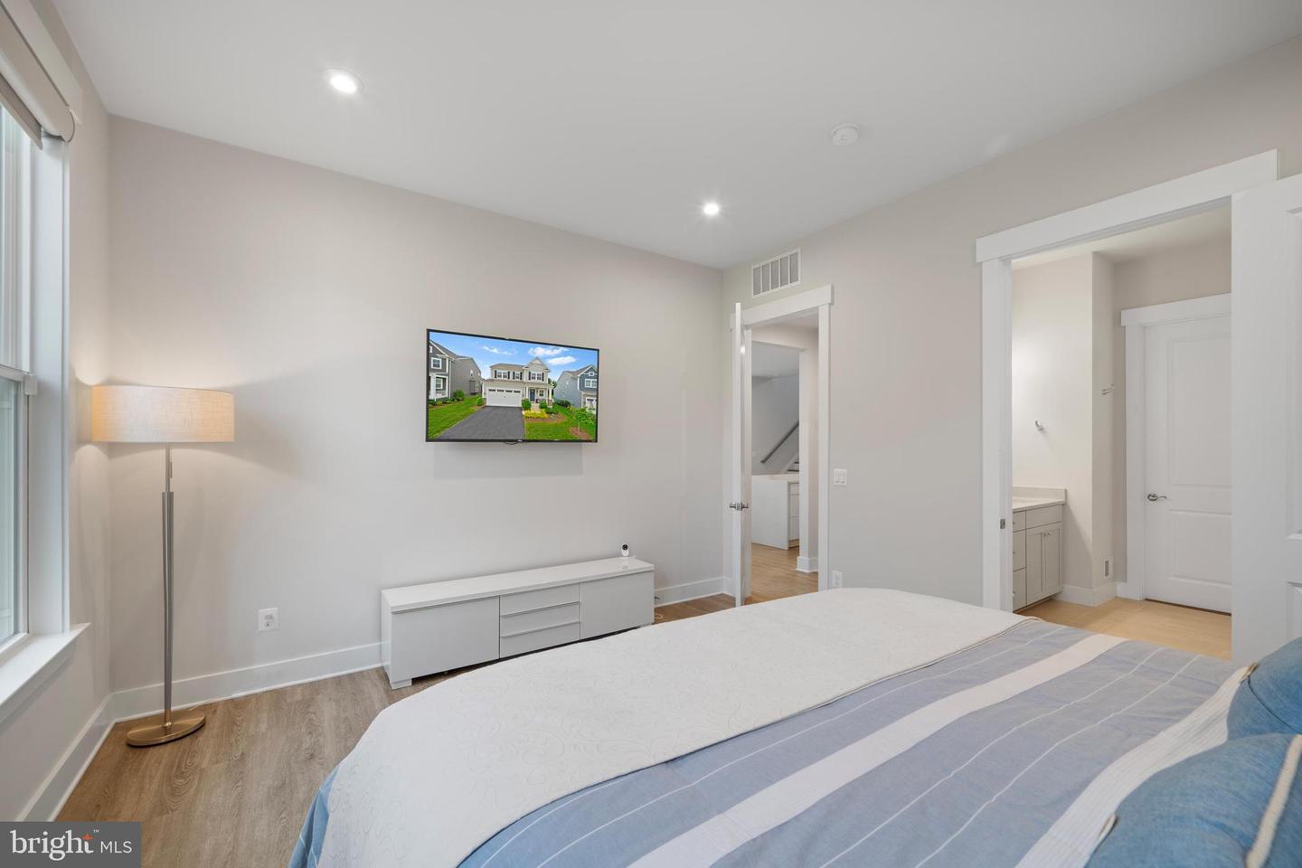 43441 BETTYS FARM DR, CHANTILLY, Virginia 20152, 4 Bedrooms Bedrooms, ,3 BathroomsBathrooms,Residential,For sale,43441 BETTYS FARM DR,VALO2099476 MLS # VALO2099476 43441 BETTYS FARM DR, CHANTILLY, Virginia 20152, 4 Bedrooms Bedrooms, ,3 BathroomsBathrooms,Residential,For sale,43441 BETTYS FARM DR,VALO2099476 MLS # VALO2099476