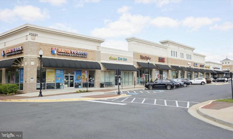 43441 BETTYS FARM DR, CHANTILLY, Virginia 20152, 4 Bedrooms Bedrooms, ,3 BathroomsBathrooms,Residential,For sale,43441 BETTYS FARM DR,VALO2099476 MLS # VALO2099476 43441 BETTYS FARM DR, CHANTILLY, Virginia 20152, 4 Bedrooms Bedrooms, ,3 BathroomsBathrooms,Residential,For sale,43441 BETTYS FARM DR,VALO2099476 MLS # VALO2099476