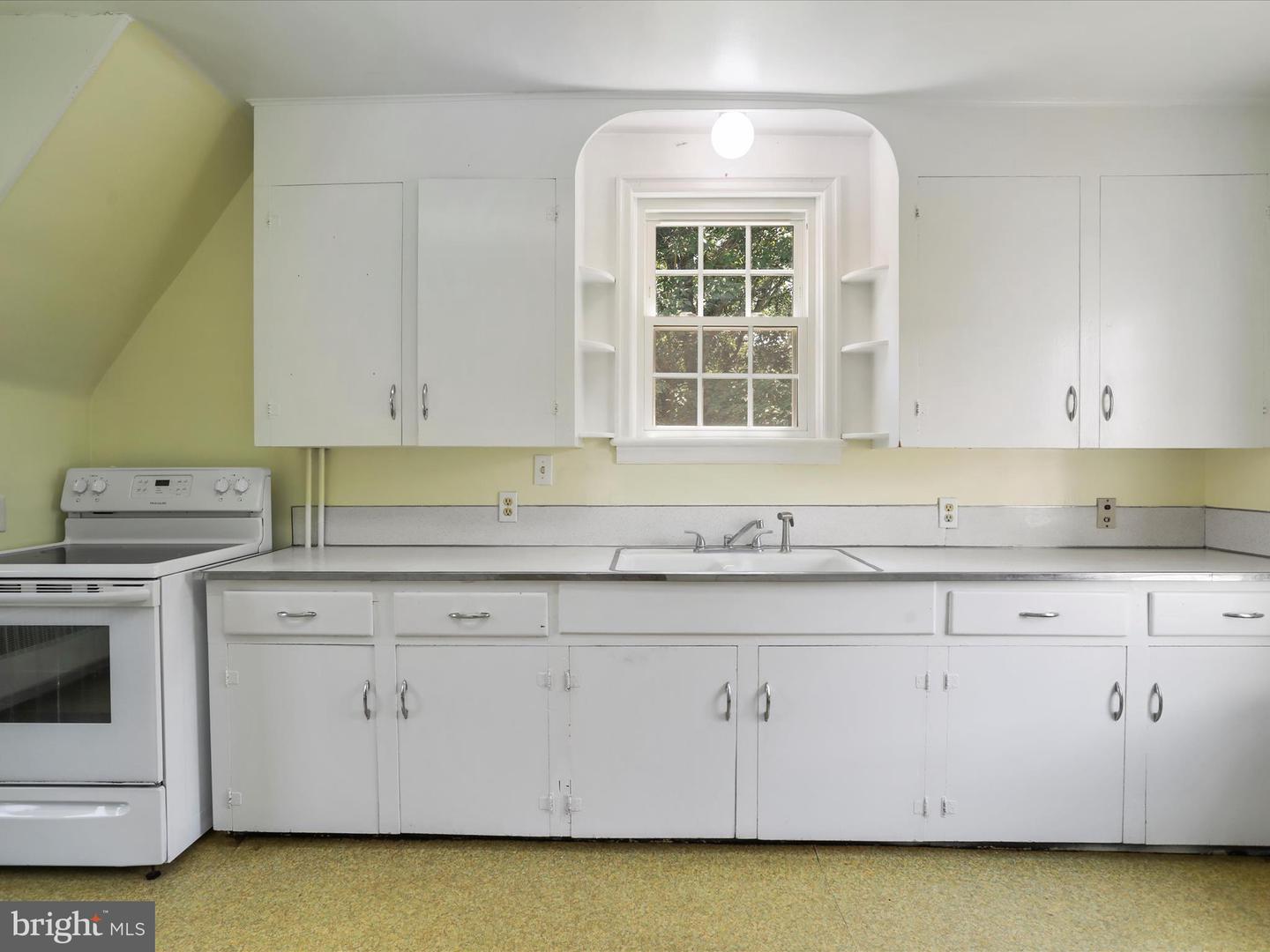 105 WATER ST, EDINBURG, Virginia 22824, 4 Bedrooms Bedrooms, ,2 BathroomsBathrooms,Residential,For sale,105 WATER ST,VASH2011840 MLS # VASH2011840 105 WATER ST, EDINBURG, Virginia 22824, 4 Bedrooms Bedrooms, ,2 BathroomsBathrooms,Residential,For sale,105 WATER ST,VASH2011840 MLS # VASH2011840