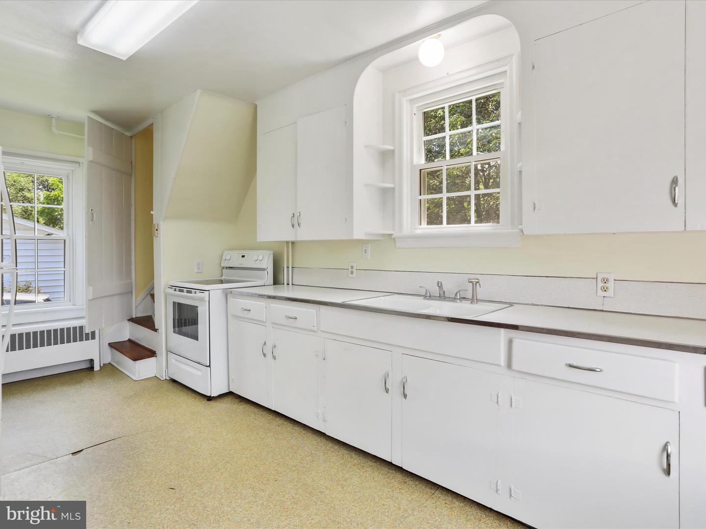 105 WATER ST, EDINBURG, Virginia 22824, 4 Bedrooms Bedrooms, ,2 BathroomsBathrooms,Residential,For sale,105 WATER ST,VASH2011840 MLS # VASH2011840 105 WATER ST, EDINBURG, Virginia 22824, 4 Bedrooms Bedrooms, ,2 BathroomsBathrooms,Residential,For sale,105 WATER ST,VASH2011840 MLS # VASH2011840