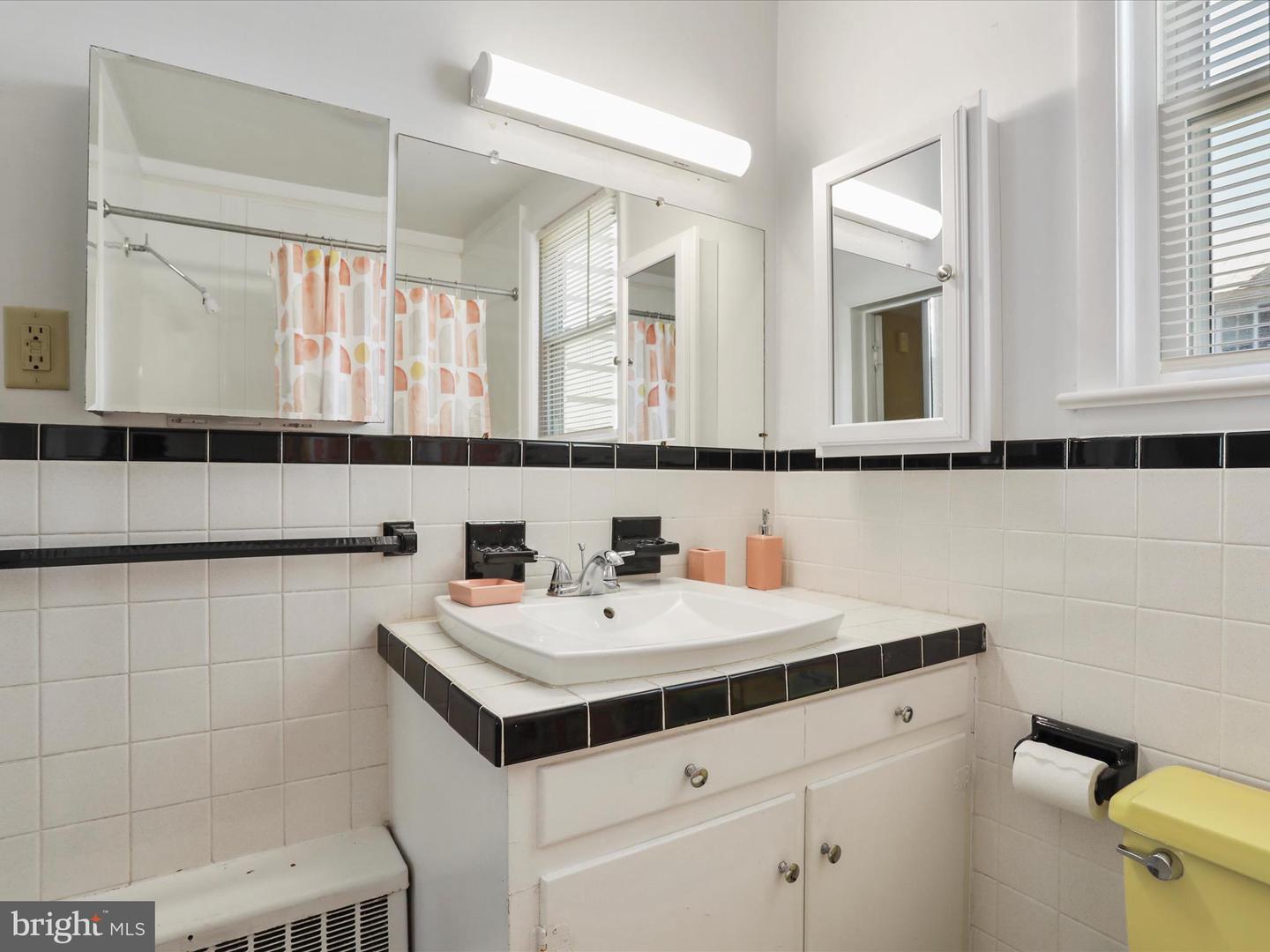 105 WATER ST, EDINBURG, Virginia 22824, 4 Bedrooms Bedrooms, ,2 BathroomsBathrooms,Residential,For sale,105 WATER ST,VASH2011840 MLS # VASH2011840 105 WATER ST, EDINBURG, Virginia 22824, 4 Bedrooms Bedrooms, ,2 BathroomsBathrooms,Residential,For sale,105 WATER ST,VASH2011840 MLS # VASH2011840