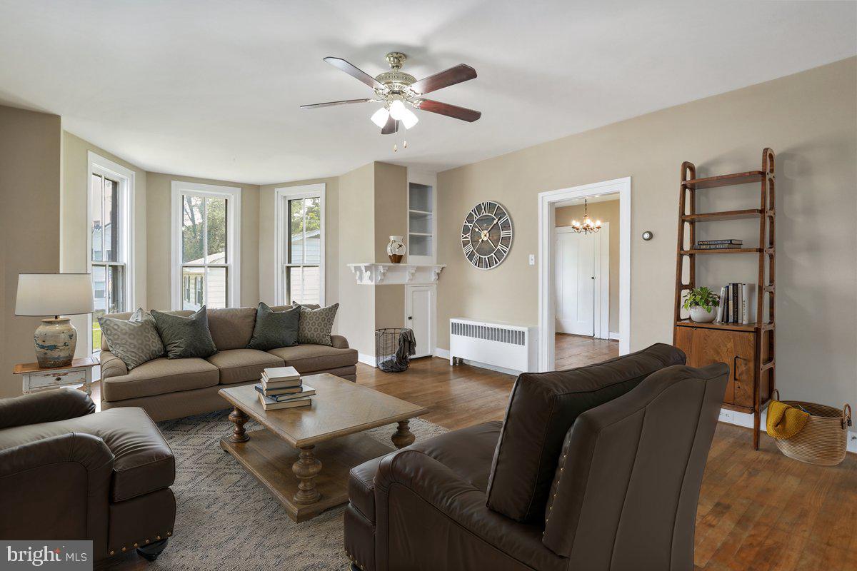 105 WATER ST, EDINBURG, Virginia 22824, 4 Bedrooms Bedrooms, ,2 BathroomsBathrooms,Residential,For sale,105 WATER ST,VASH2011840 MLS # VASH2011840 105 WATER ST, EDINBURG, Virginia 22824, 4 Bedrooms Bedrooms, ,2 BathroomsBathrooms,Residential,For sale,105 WATER ST,VASH2011840 MLS # VASH2011840