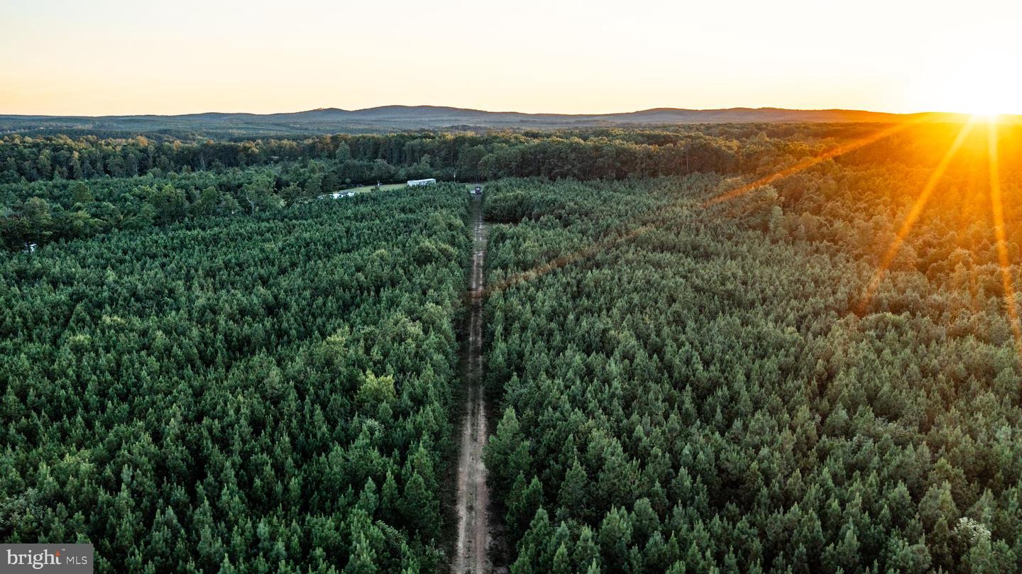 0 GRANDVIEW LN, BUCKINGHAM, Virginia 23921, ,Farm,For sale,0 GRANDVIEW LN,VABH2000228 MLS # VABH2000228 0 GRANDVIEW LN, BUCKINGHAM, Virginia 23921, ,Farm,For sale,0 GRANDVIEW LN,VABH2000228 MLS # VABH2000228