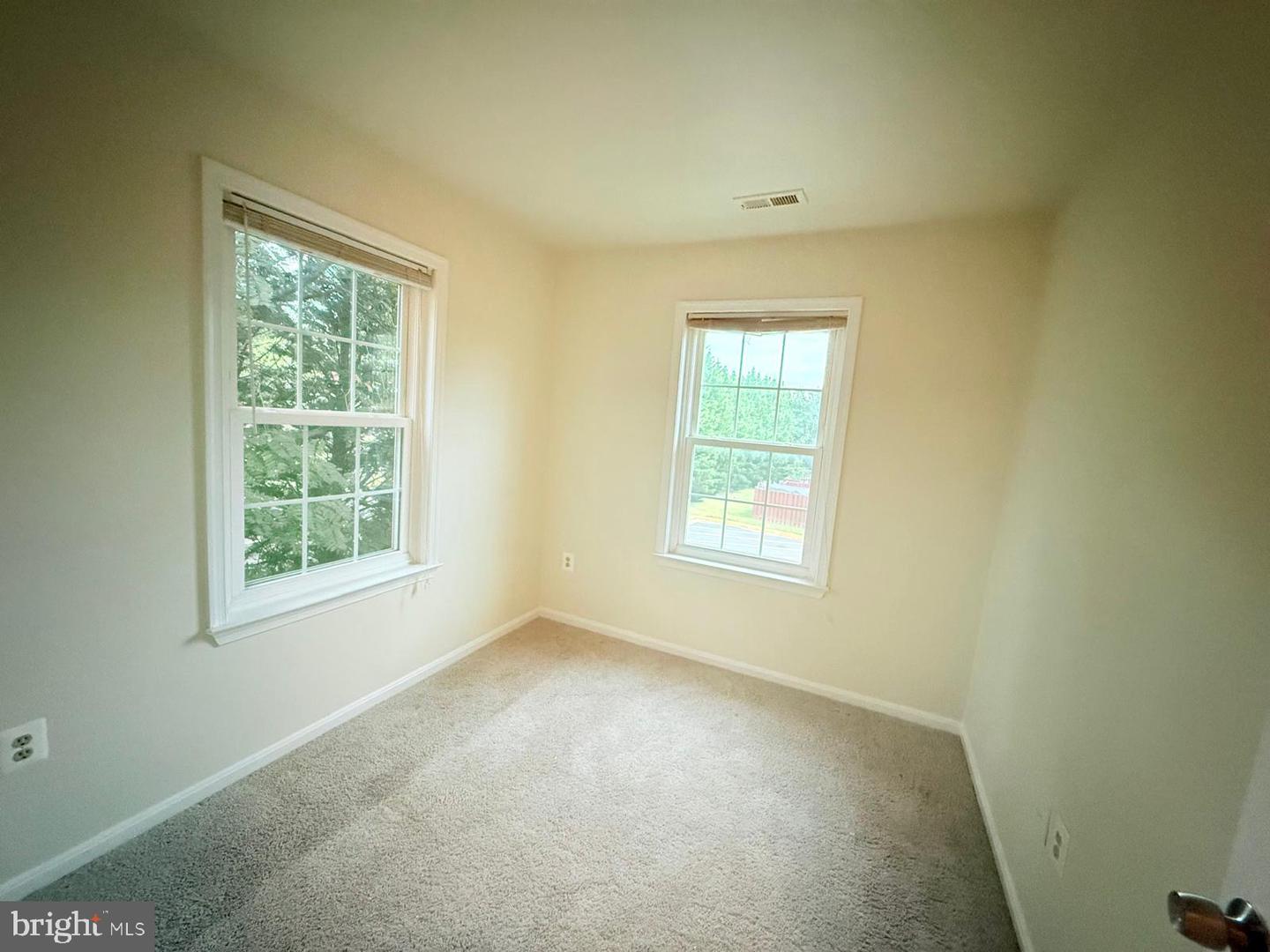 3523 LEGERE CT, WOODBRIDGE, Virginia 22193, 3 Bedrooms Bedrooms, ,2 BathroomsBathrooms,Residential,For sale,3523 LEGERE CT,VAPW2101684 MLS # VAPW2101684 3523 LEGERE CT, WOODBRIDGE, Virginia 22193, 3 Bedrooms Bedrooms, ,2 BathroomsBathrooms,Residential,For sale,3523 LEGERE CT,VAPW2101684 MLS # VAPW2101684