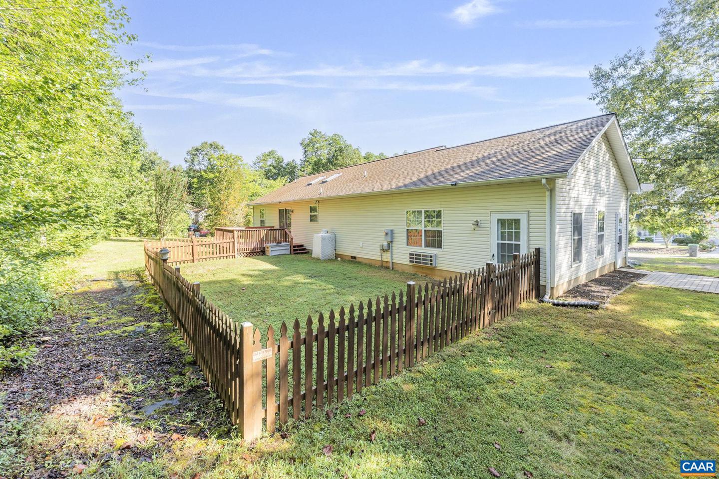 35 HAVERSACK RD, PALMYRA, Virginia 22963, 3 Bedrooms Bedrooms, ,2 BathroomsBathrooms,Residential,For sale,35 HAVERSACK RD,667980 MLS # 667980 35 HAVERSACK RD, PALMYRA, Virginia 22963, 3 Bedrooms Bedrooms, ,2 BathroomsBathrooms,Residential,For sale,35 HAVERSACK RD,667980 MLS # 667980