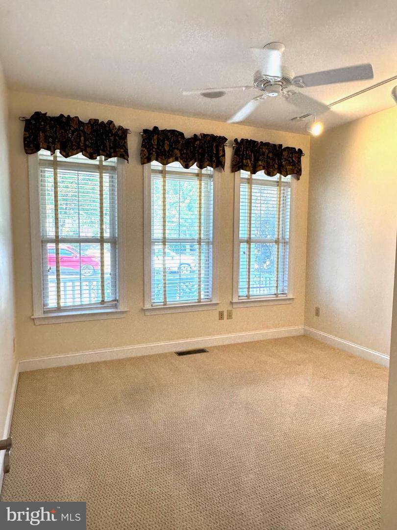 150 HARVEST RIDGE DR, WINCHESTER, Virginia 22601, 4 Bedrooms Bedrooms, 18 Rooms Rooms,3 BathroomsBathrooms,Residential,For sale,150 HARVEST RIDGE DR,VAFV2036498 MLS # VAFV2036498 150 HARVEST RIDGE DR, WINCHESTER, Virginia 22601, 4 Bedrooms Bedrooms, 18 Rooms Rooms,3 BathroomsBathrooms,Residential,For sale,150 HARVEST RIDGE DR,VAFV2036498 MLS # VAFV2036498