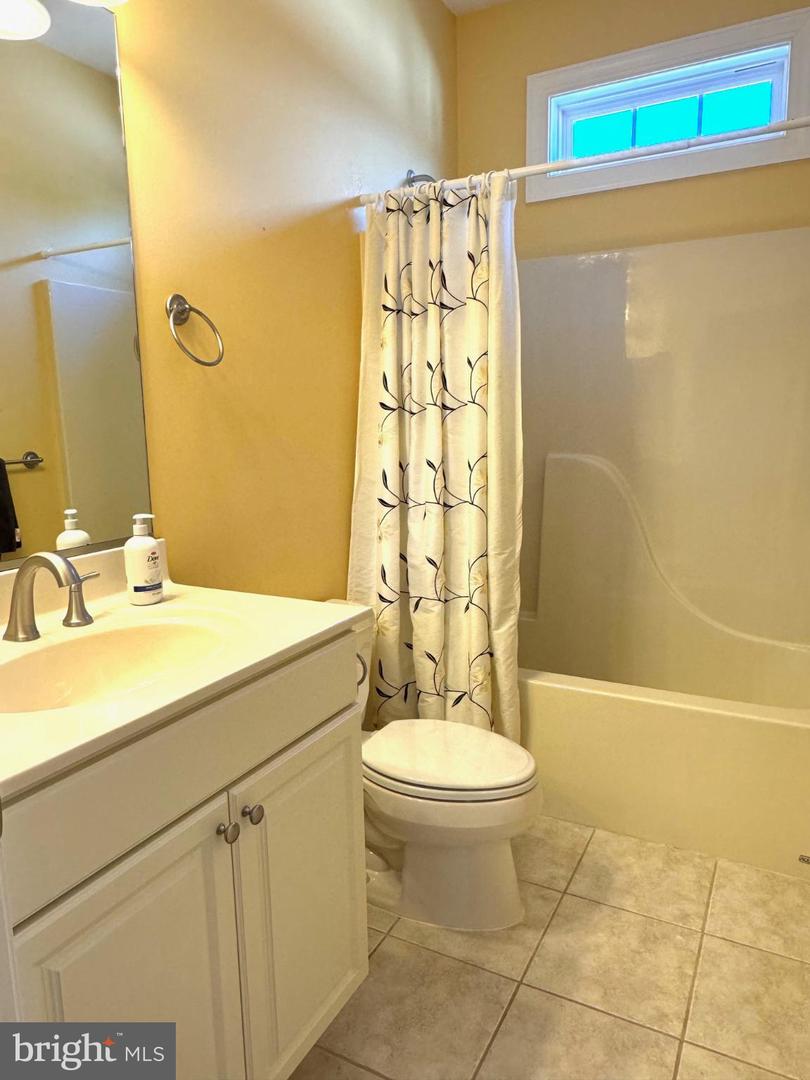 150 HARVEST RIDGE DR, WINCHESTER, Virginia 22601, 4 Bedrooms Bedrooms, 18 Rooms Rooms,3 BathroomsBathrooms,Residential,For sale,150 HARVEST RIDGE DR,VAFV2036498 MLS # VAFV2036498 150 HARVEST RIDGE DR, WINCHESTER, Virginia 22601, 4 Bedrooms Bedrooms, 18 Rooms Rooms,3 BathroomsBathrooms,Residential,For sale,150 HARVEST RIDGE DR,VAFV2036498 MLS # VAFV2036498