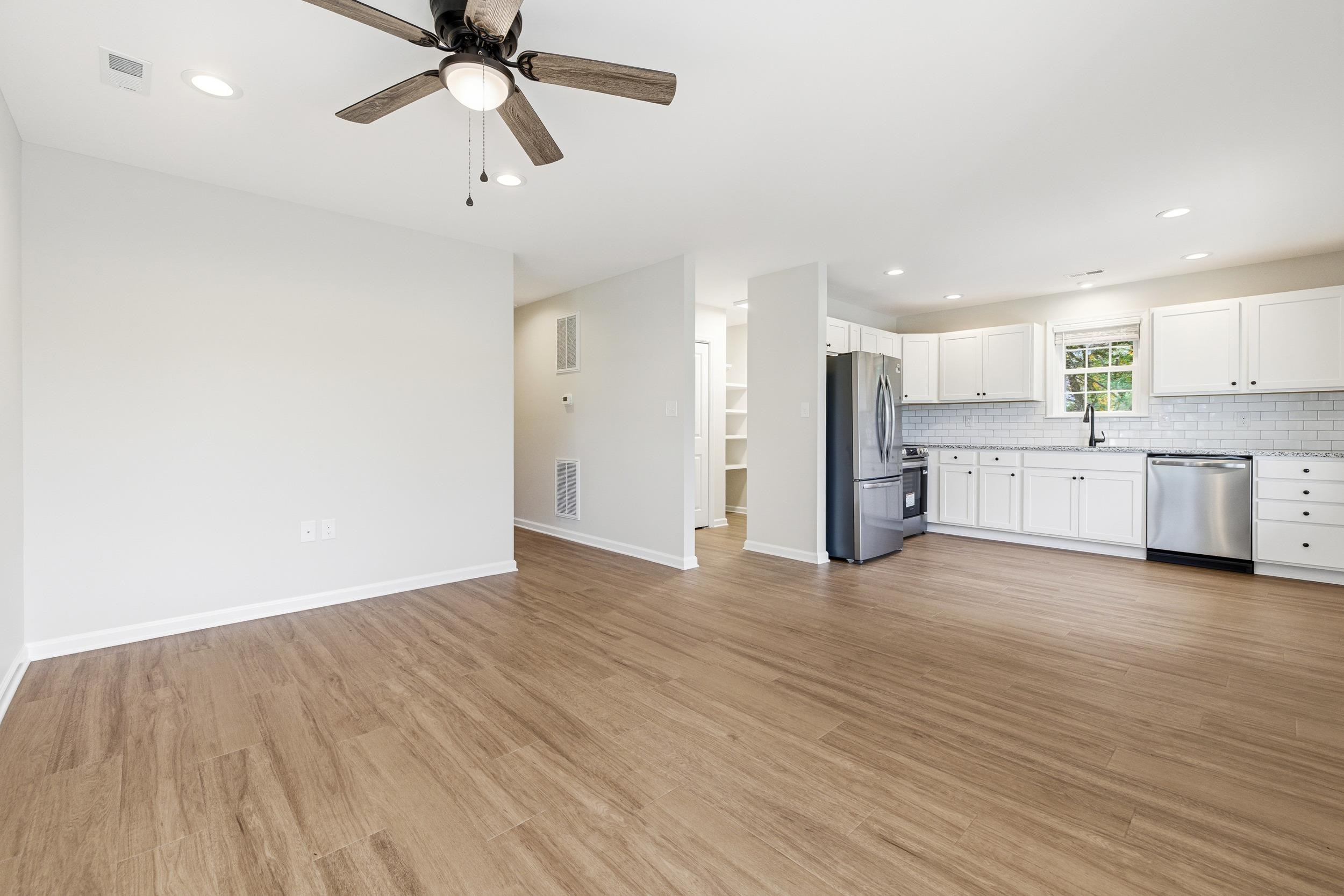 223 FAIRVIEW RD, LURAY, Virginia 22835, 3 Bedrooms Bedrooms, ,2 BathroomsBathrooms,Residential,223 FAIRVIEW RD,670532 MLS # 670532 223 FAIRVIEW RD, LURAY, Virginia 22835, 3 Bedrooms Bedrooms, ,2 BathroomsBathrooms,Residential,223 FAIRVIEW RD,670532 MLS # 670532