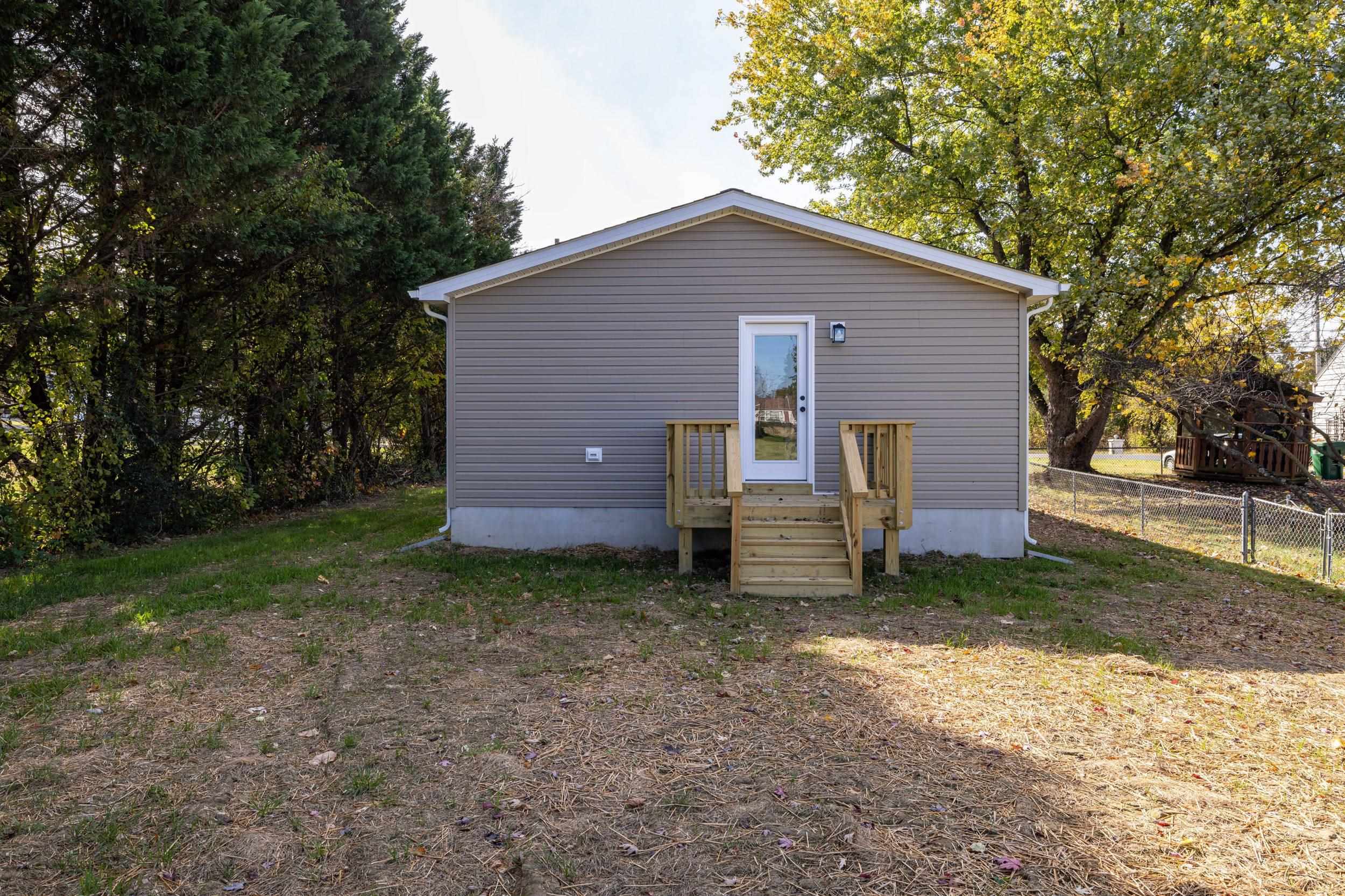 223 FAIRVIEW RD, LURAY, Virginia 22835, 3 Bedrooms Bedrooms, ,2 BathroomsBathrooms,Residential,223 FAIRVIEW RD,670532 MLS # 670532 223 FAIRVIEW RD, LURAY, Virginia 22835, 3 Bedrooms Bedrooms, ,2 BathroomsBathrooms,Residential,223 FAIRVIEW RD,670532 MLS # 670532