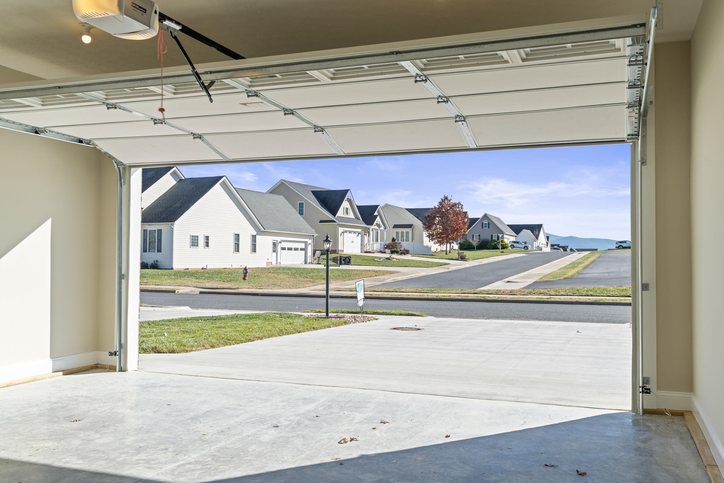 62 FOSSIL DR, STUARTS DRAFT, Virginia 24477, 3 Bedrooms Bedrooms, ,2 BathroomsBathrooms,Residential,62 FOSSIL DR,670535 MLS # 670535 62 FOSSIL DR, STUARTS DRAFT, Virginia 24477, 3 Bedrooms Bedrooms, ,2 BathroomsBathrooms,Residential,62 FOSSIL DR,670535 MLS # 670535