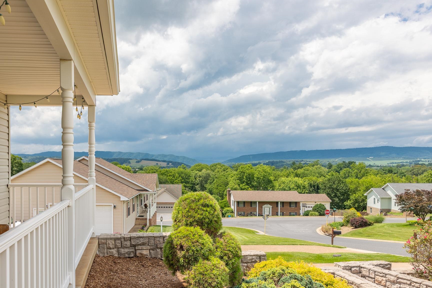 302 MEYERS CT, BROADWAY, Virginia 22815, 3 Bedrooms Bedrooms, ,2 BathroomsBathrooms,Residential,302 MEYERS CT,670538 MLS # 670538 302 MEYERS CT, BROADWAY, Virginia 22815, 3 Bedrooms Bedrooms, ,2 BathroomsBathrooms,Residential,302 MEYERS CT,670538 MLS # 670538