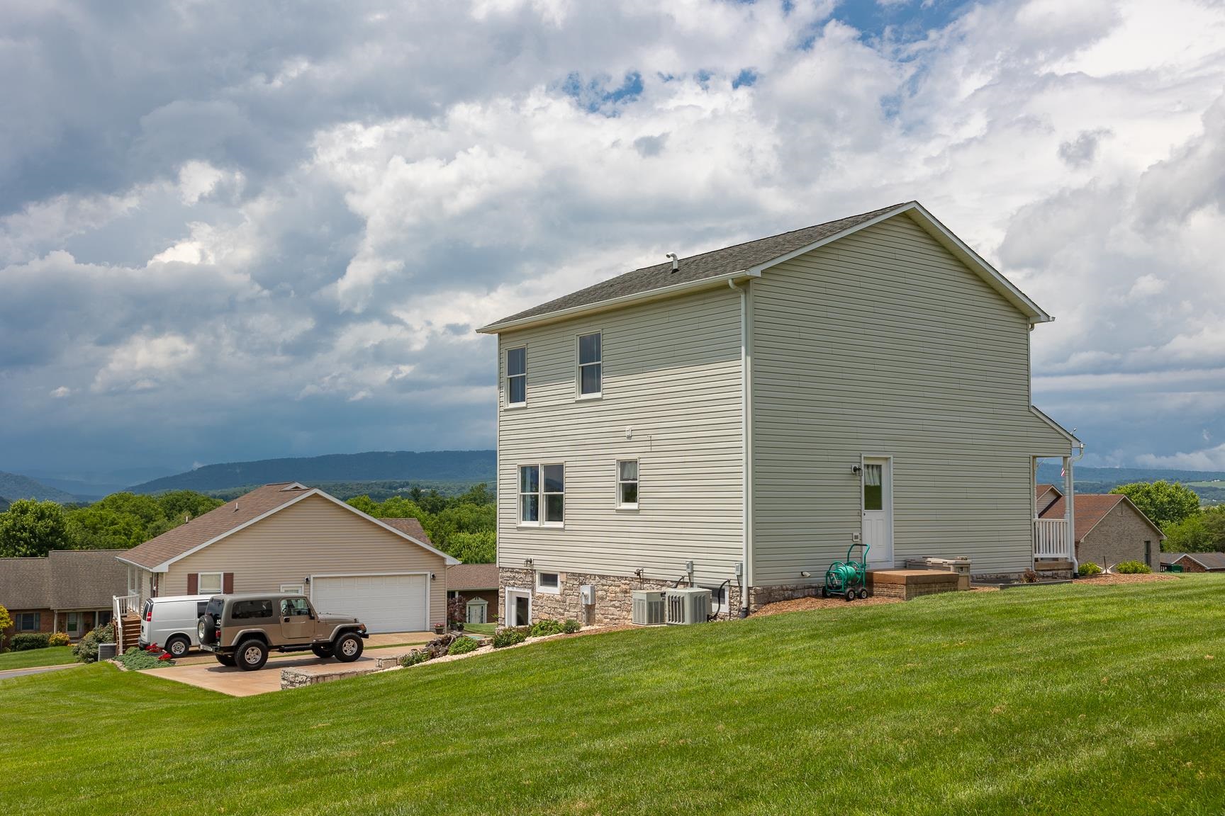 302 MEYERS CT, BROADWAY, Virginia 22815, 3 Bedrooms Bedrooms, ,2 BathroomsBathrooms,Residential,302 MEYERS CT,670538 MLS # 670538 302 MEYERS CT, BROADWAY, Virginia 22815, 3 Bedrooms Bedrooms, ,2 BathroomsBathrooms,Residential,302 MEYERS CT,670538 MLS # 670538