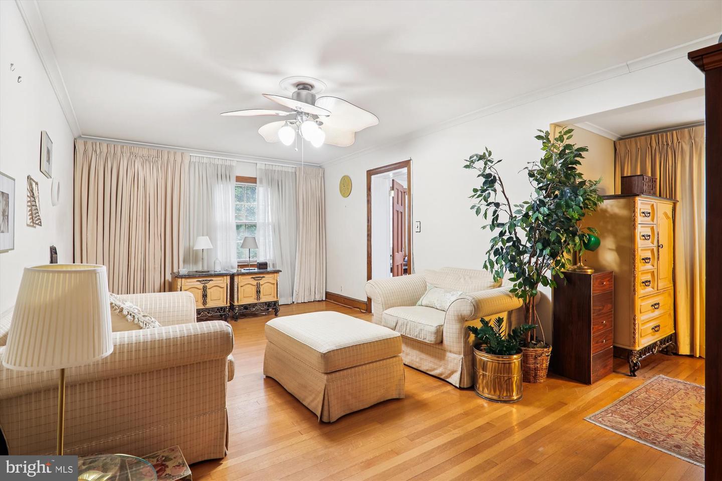 3195 WESTOVER DR SE, WASHINGTON, District Of Columbia 20020, 7 Bedrooms Bedrooms, ,4 BathroomsBathrooms,Residential,For sale,3195 WESTOVER DR SE,DCDC2221194 MLS # DCDC2221194 3195 WESTOVER DR SE, WASHINGTON, District Of Columbia 20020, 7 Bedrooms Bedrooms, ,4 BathroomsBathrooms,Residential,For sale,3195 WESTOVER DR SE,DCDC2221194 MLS # DCDC2221194