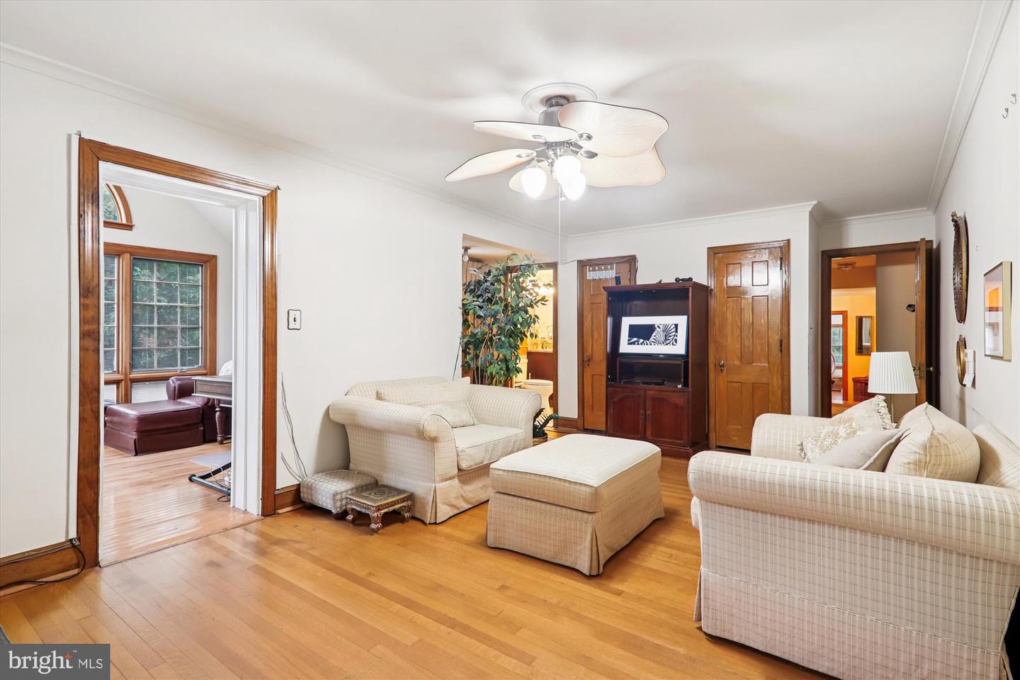 3195 WESTOVER DR SE, WASHINGTON, District Of Columbia 20020, 7 Bedrooms Bedrooms, ,4 BathroomsBathrooms,Residential,For sale,3195 WESTOVER DR SE,DCDC2221194 MLS # DCDC2221194 3195 WESTOVER DR SE, WASHINGTON, District Of Columbia 20020, 7 Bedrooms Bedrooms, ,4 BathroomsBathrooms,Residential,For sale,3195 WESTOVER DR SE,DCDC2221194 MLS # DCDC2221194