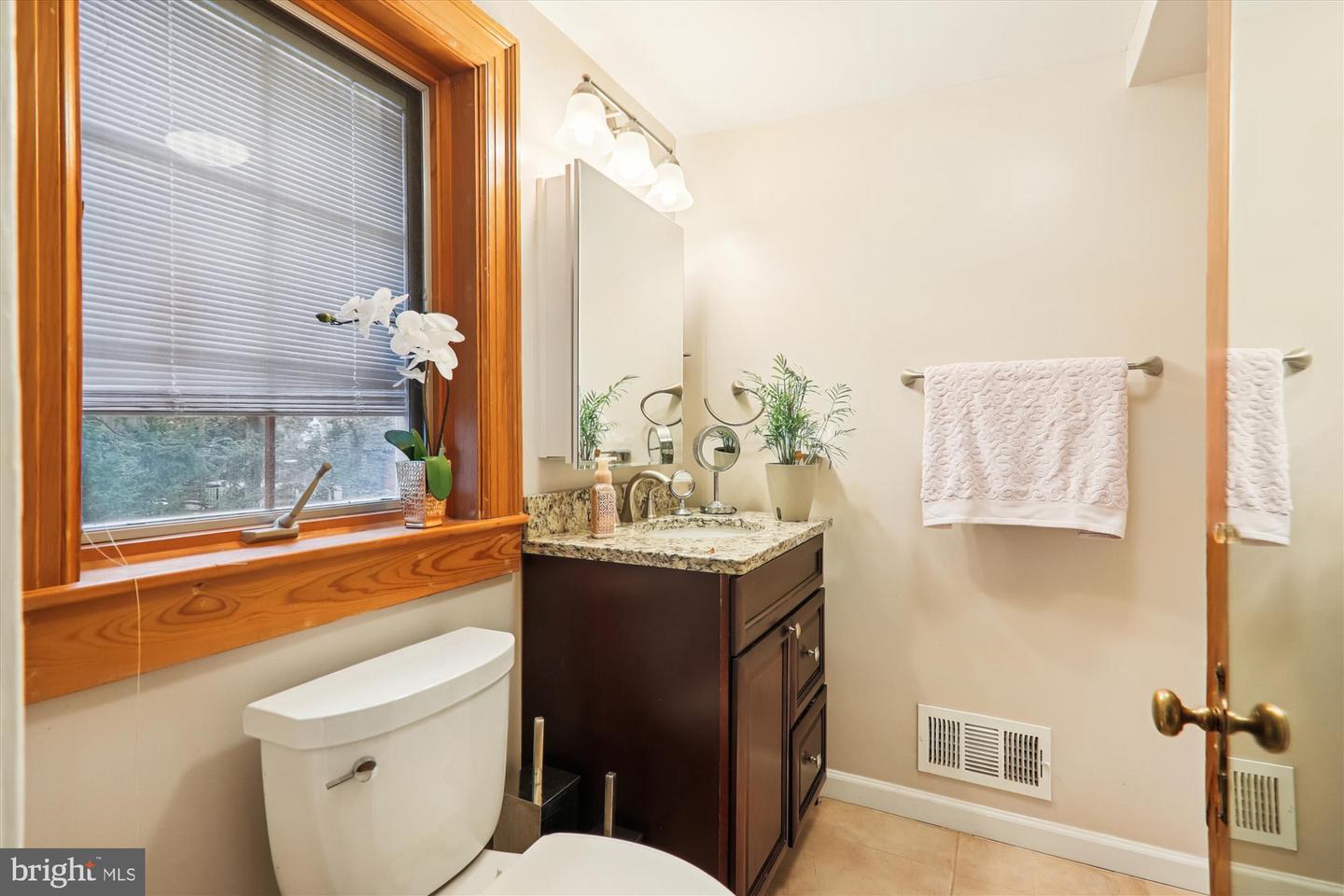 3195 WESTOVER DR SE, WASHINGTON, District Of Columbia 20020, 7 Bedrooms Bedrooms, ,4 BathroomsBathrooms,Residential,For sale,3195 WESTOVER DR SE,DCDC2221194 MLS # DCDC2221194 3195 WESTOVER DR SE, WASHINGTON, District Of Columbia 20020, 7 Bedrooms Bedrooms, ,4 BathroomsBathrooms,Residential,For sale,3195 WESTOVER DR SE,DCDC2221194 MLS # DCDC2221194