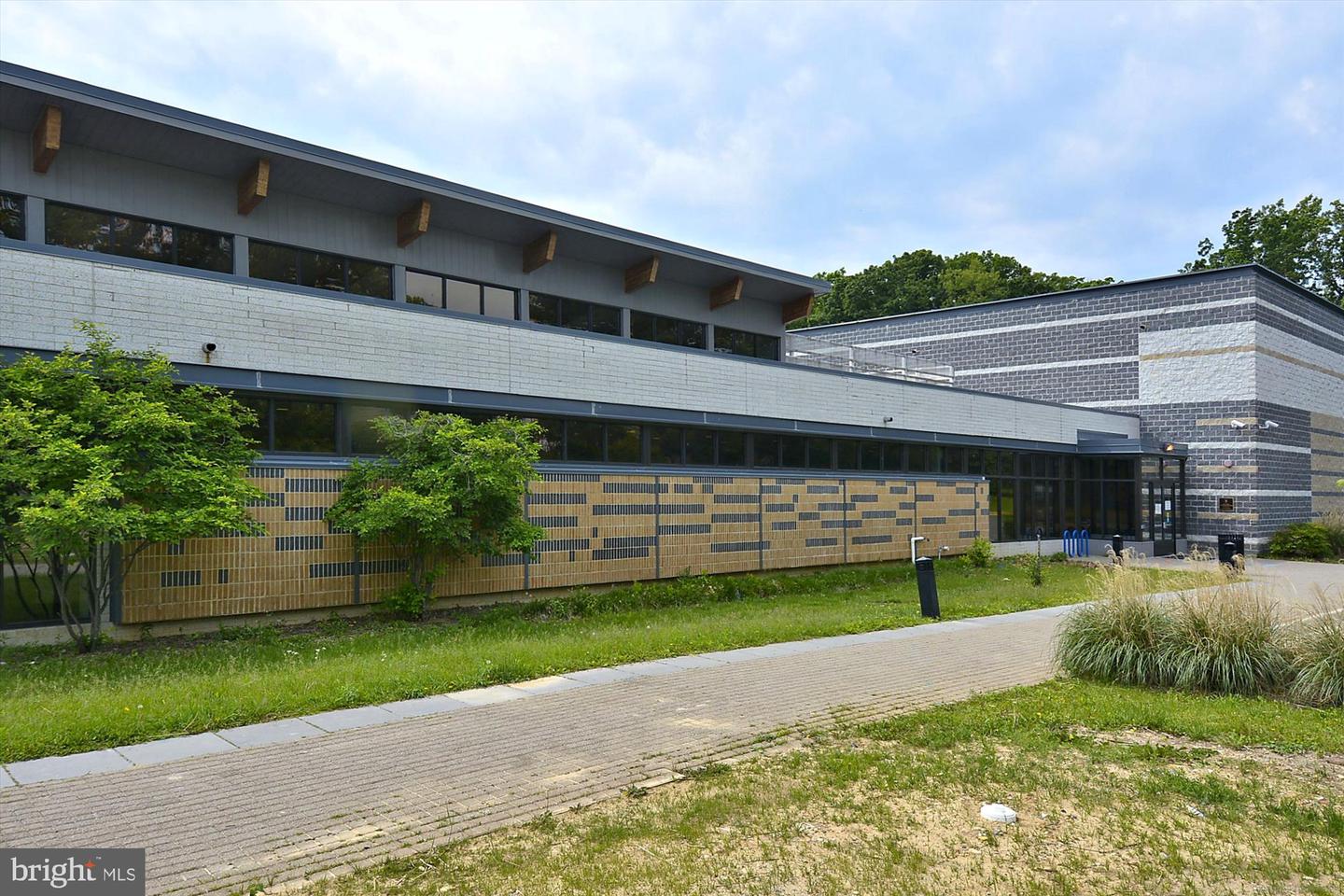 3195 WESTOVER DR SE, WASHINGTON, District Of Columbia 20020, 7 Bedrooms Bedrooms, ,4 BathroomsBathrooms,Residential,For sale,3195 WESTOVER DR SE,DCDC2221194 MLS # DCDC2221194 3195 WESTOVER DR SE, WASHINGTON, District Of Columbia 20020, 7 Bedrooms Bedrooms, ,4 BathroomsBathrooms,Residential,For sale,3195 WESTOVER DR SE,DCDC2221194 MLS # DCDC2221194